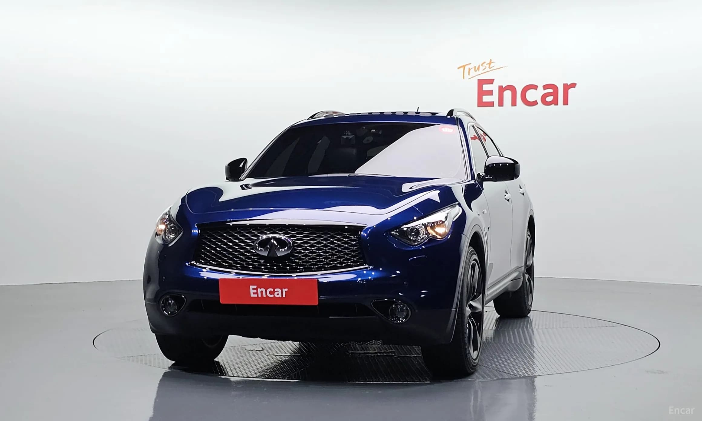 QX70