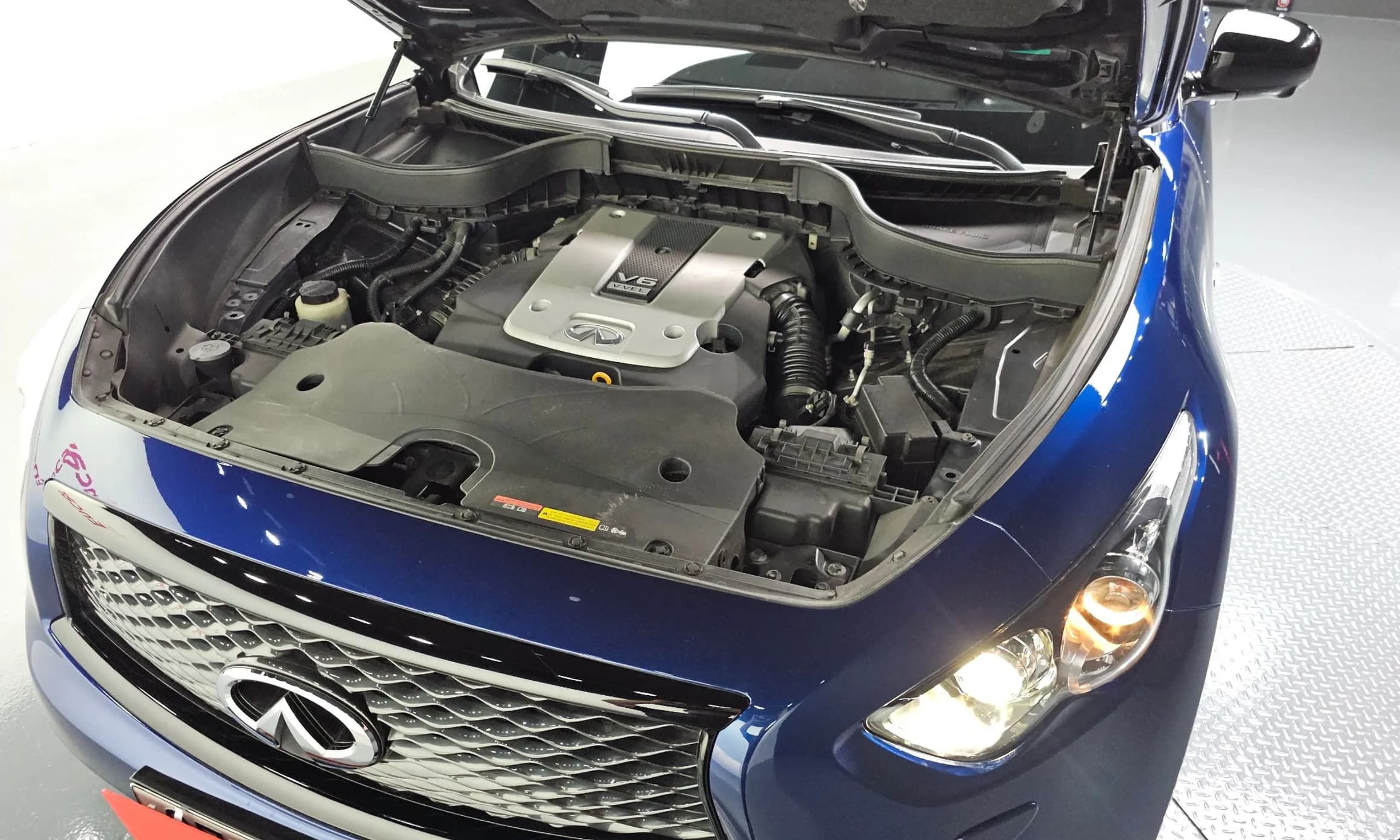 QX70