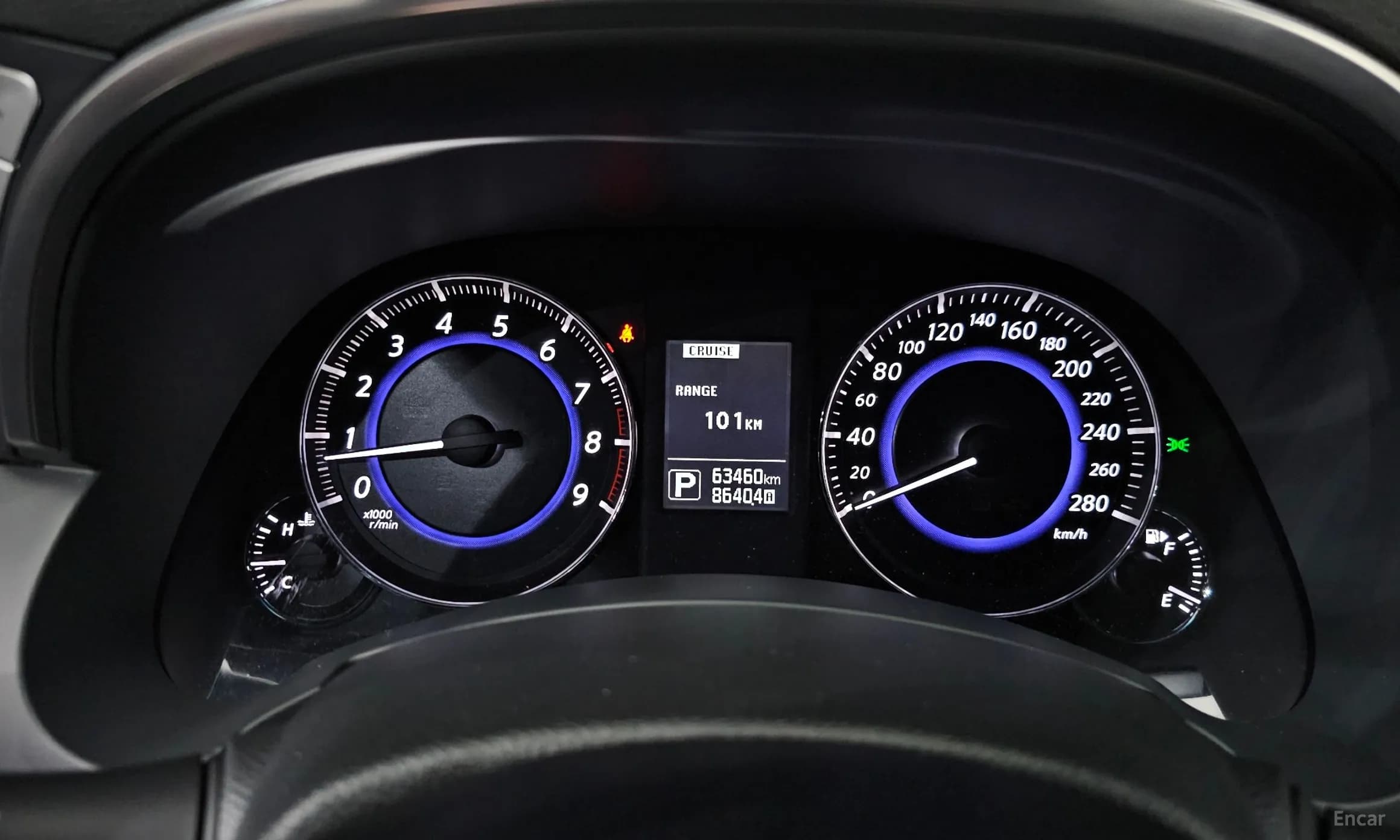 QX70