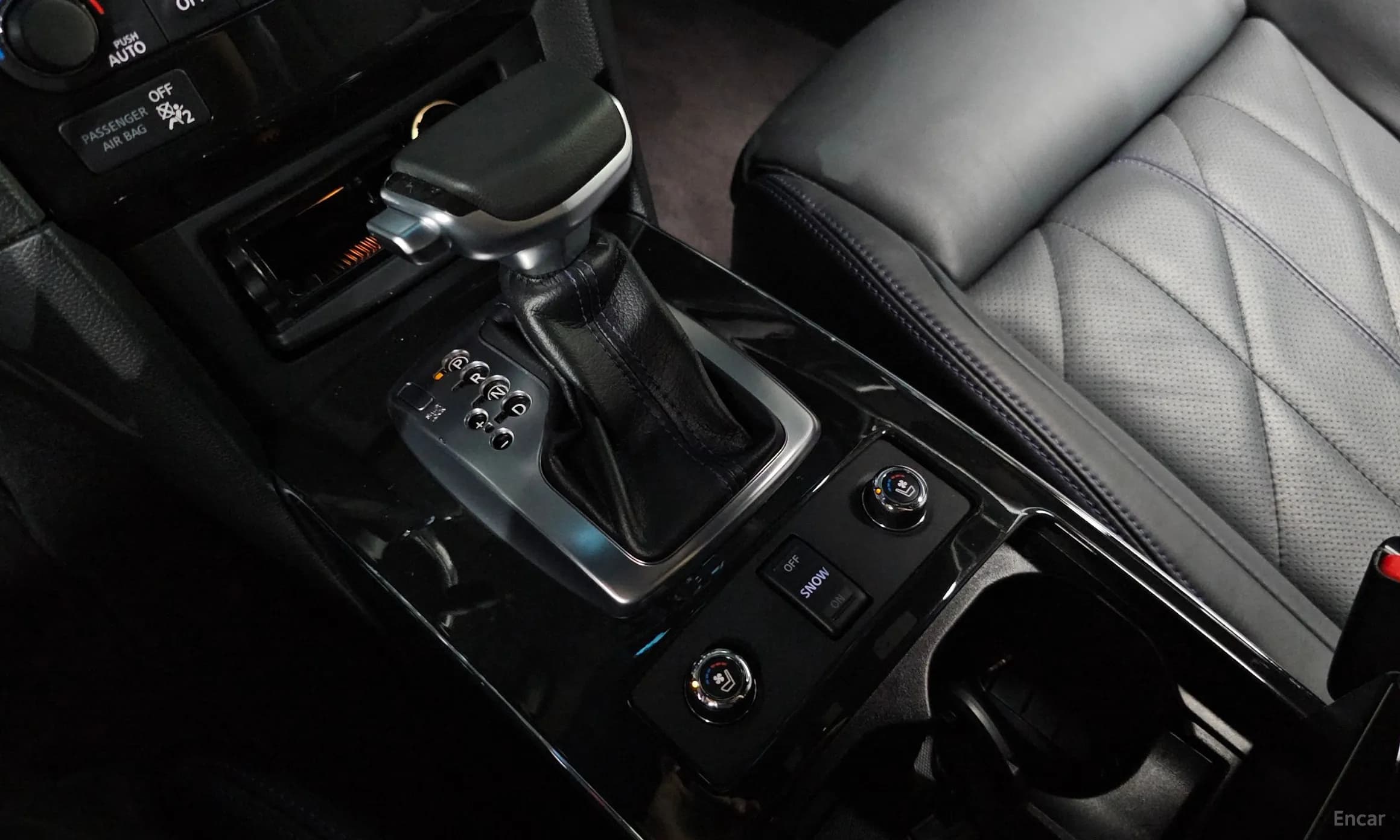 QX70
