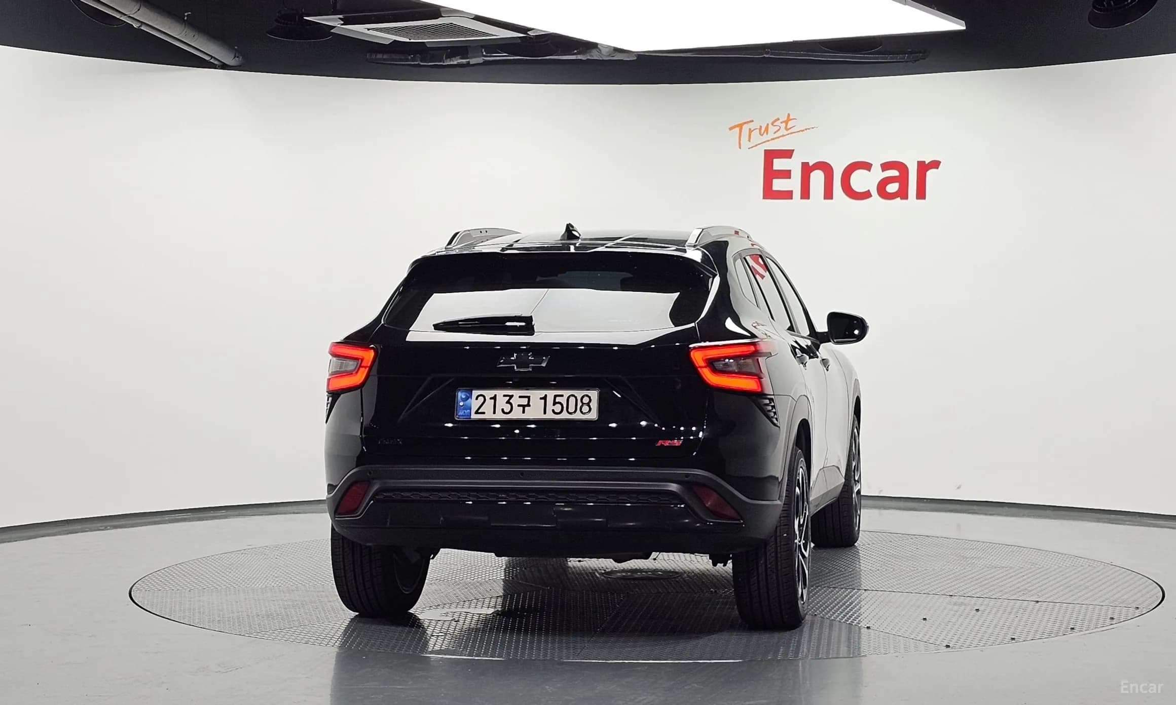 Trax Crossover