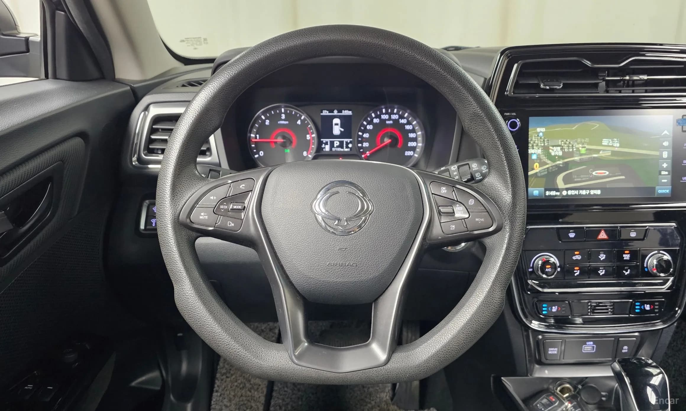 Berry New Tivoli