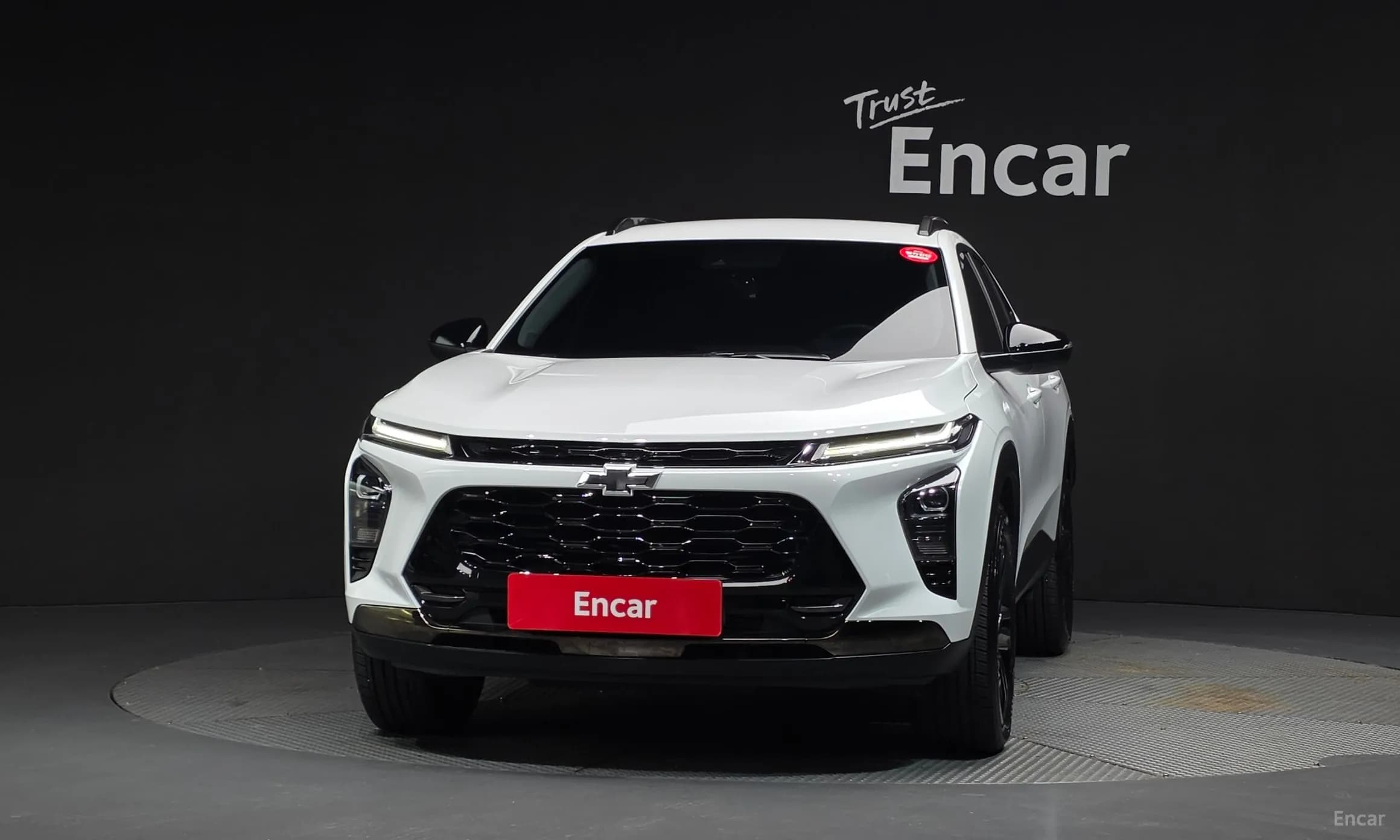 Trax Crossover