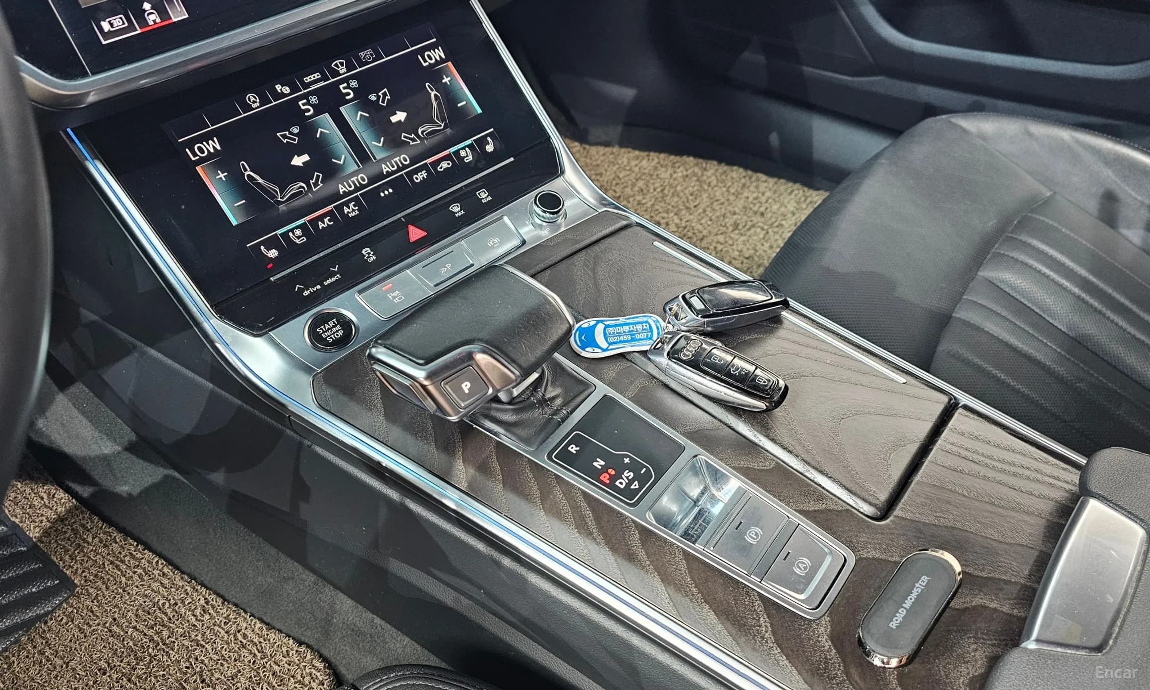 A6 (C8)