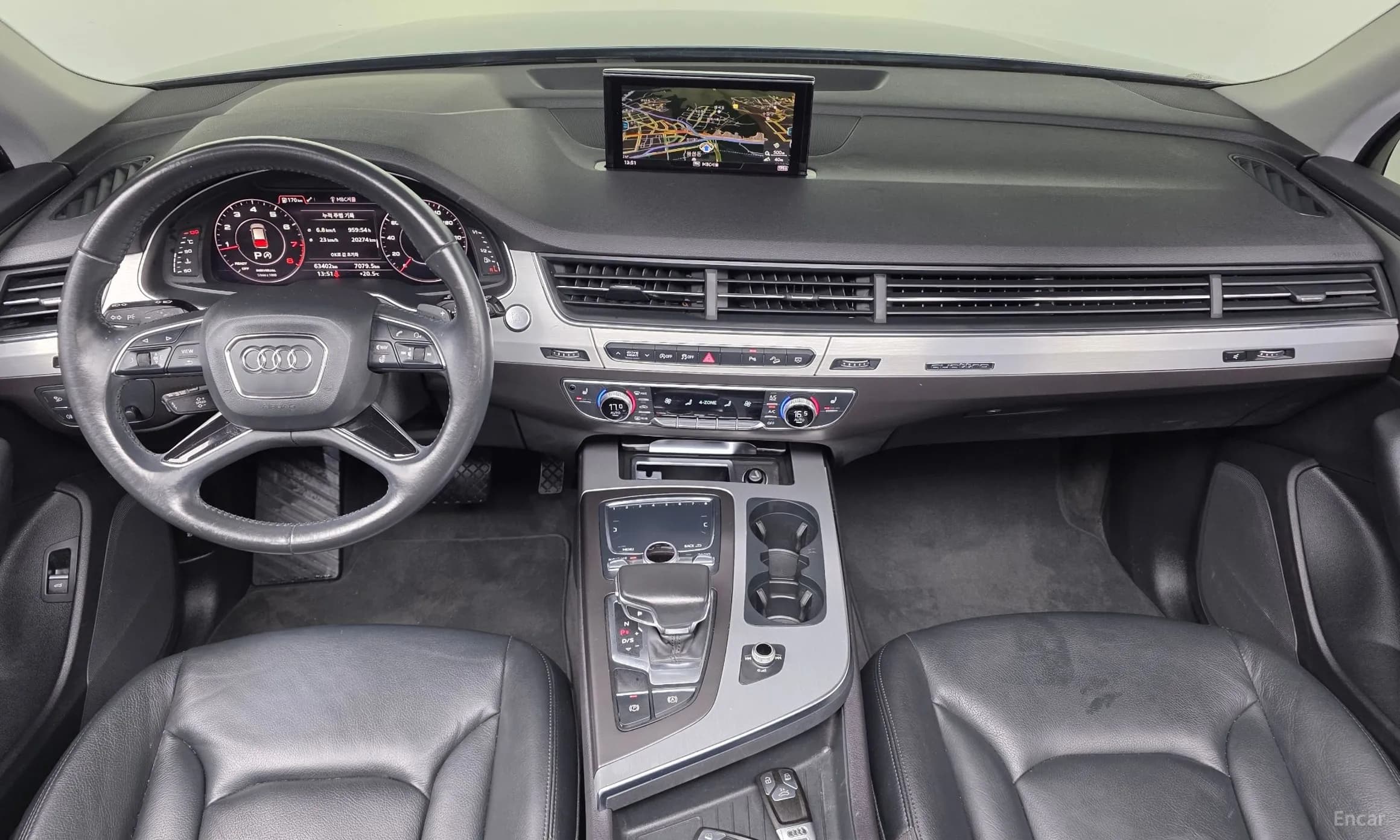 Q7 (4M)