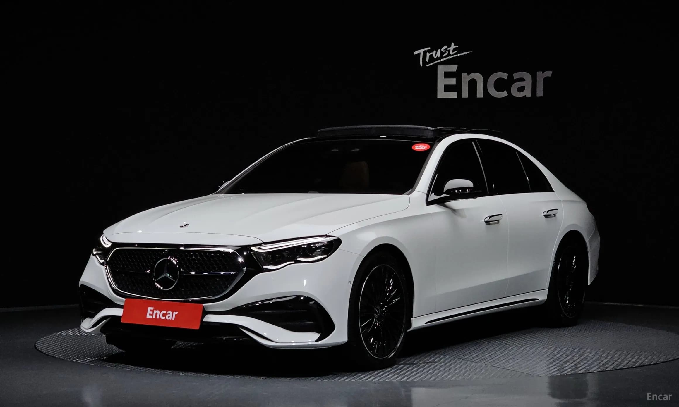 E-Class W214