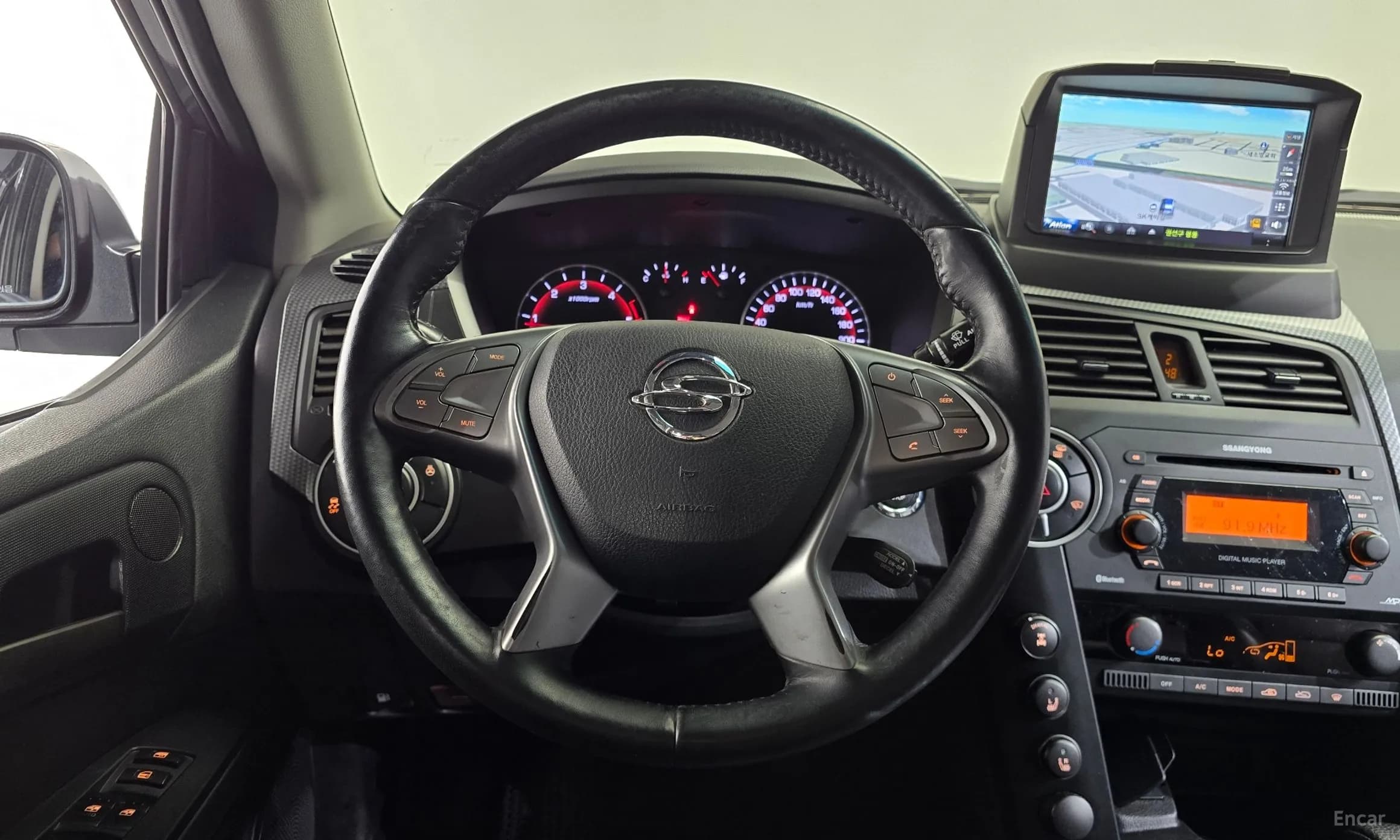 Korando Sports