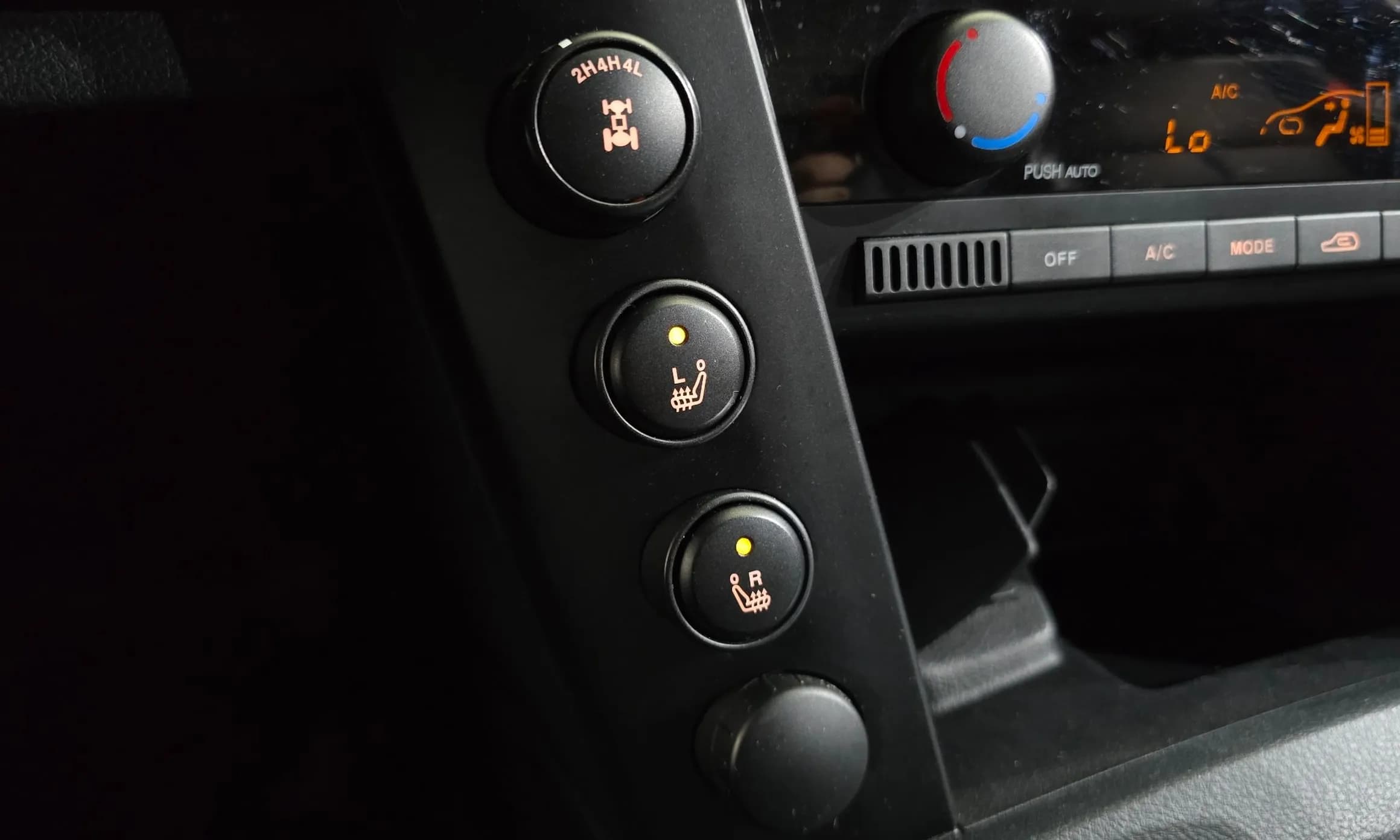 Korando Sports
