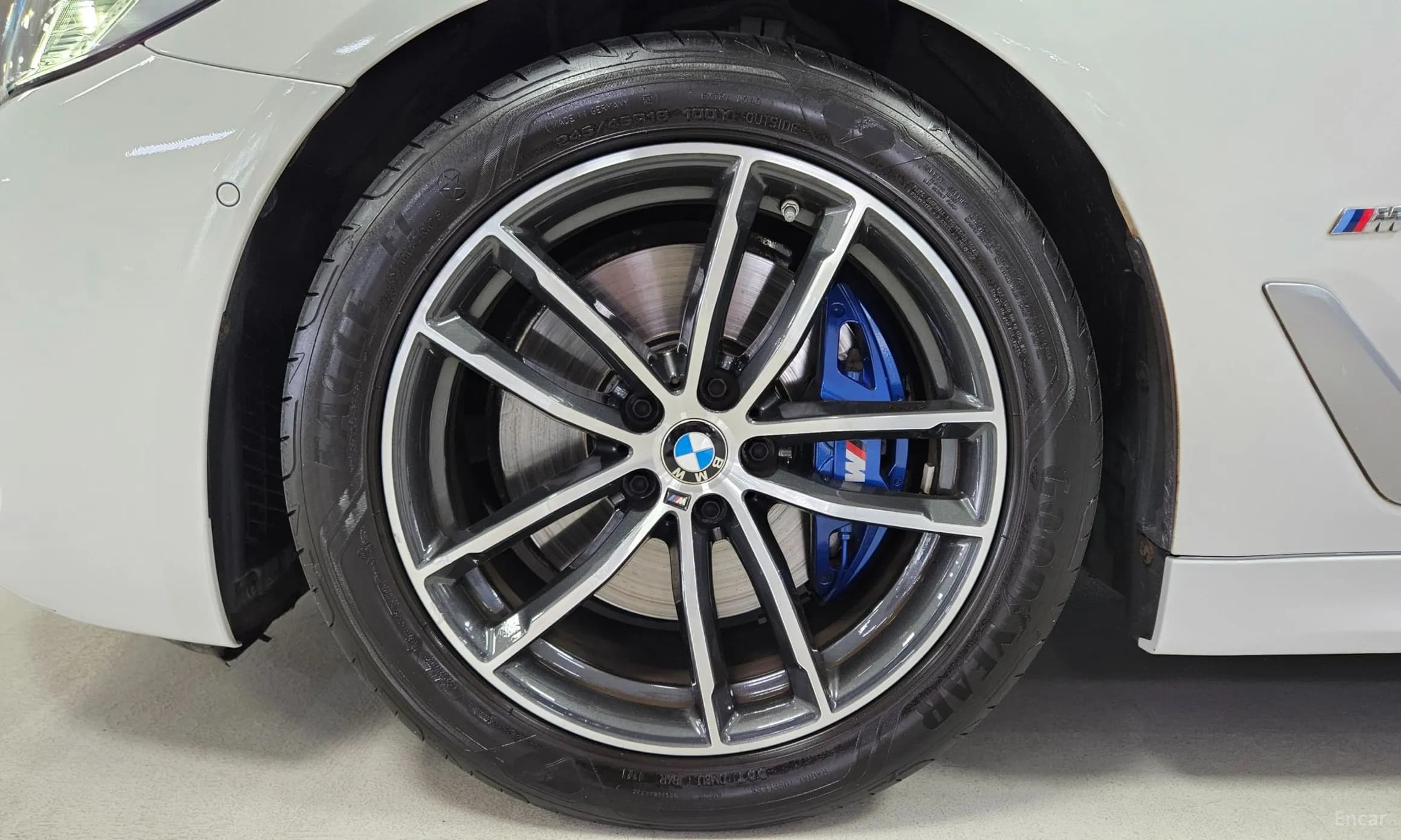 5 Series (G30)