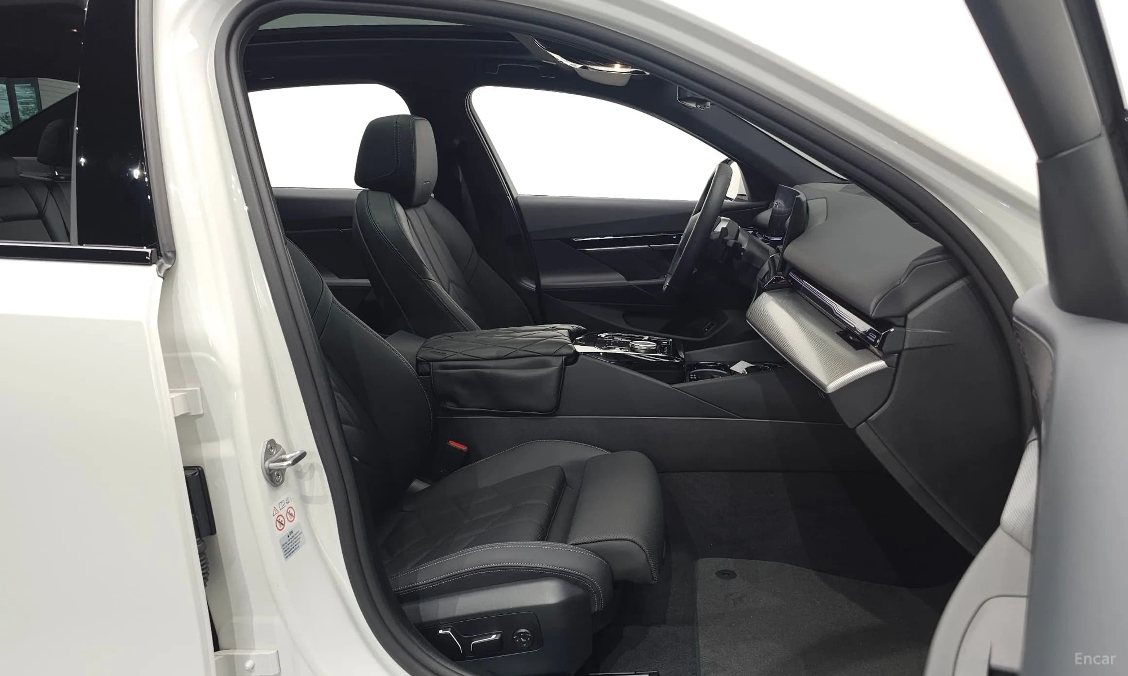 5 Series (G60)