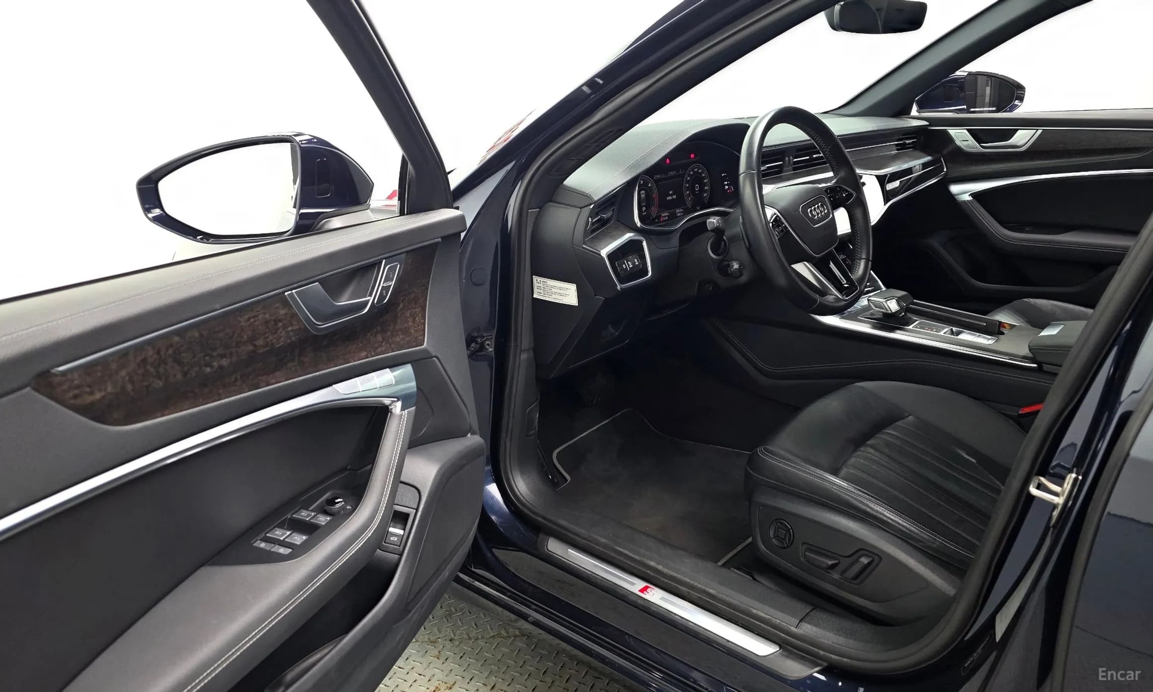 A6 (C8)