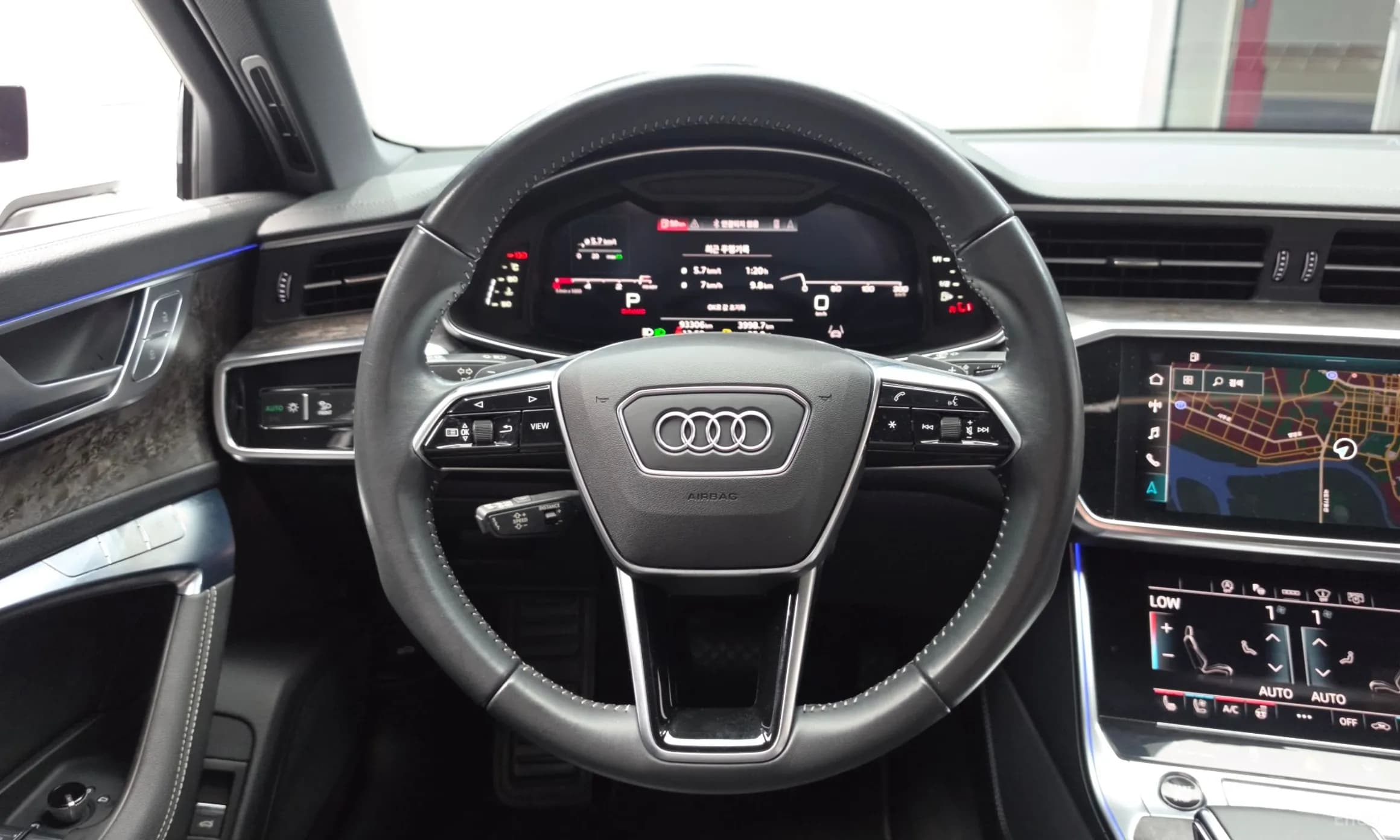 A6 (C8)