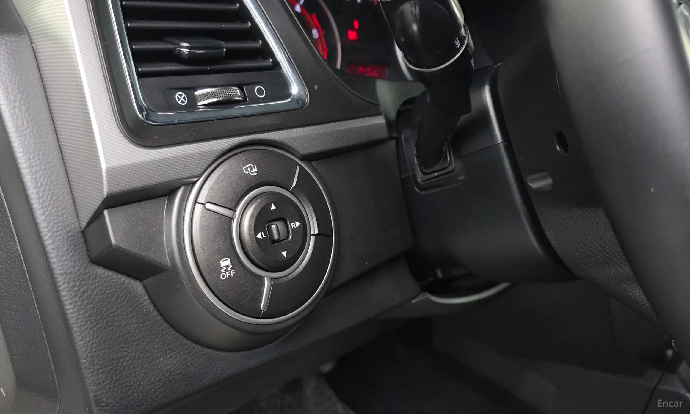 Korando Sports
