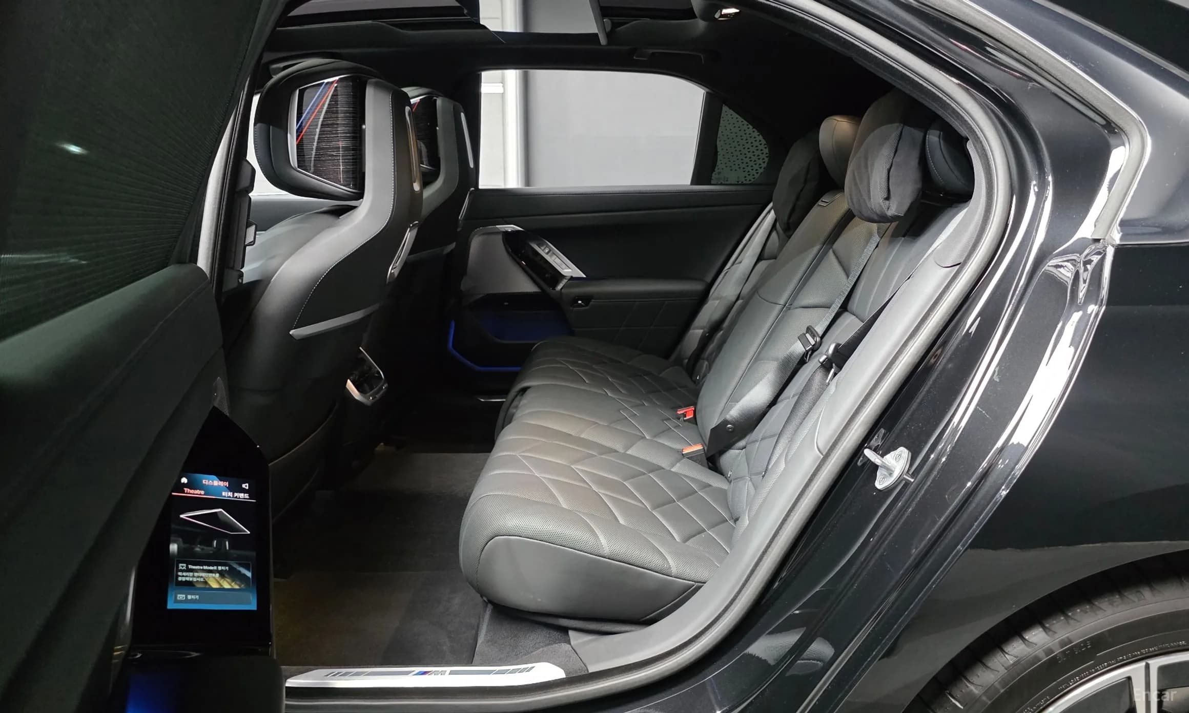 7 Series (G70)