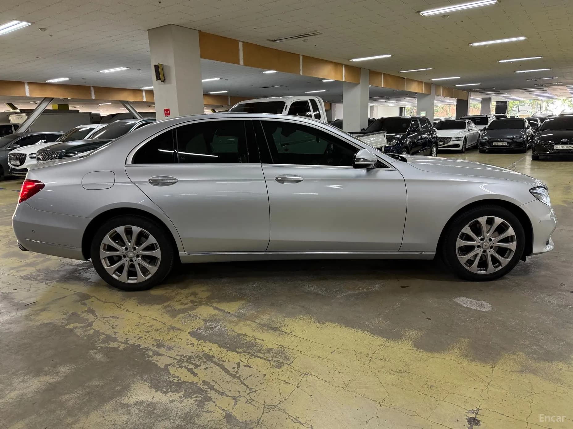 E-Class W213