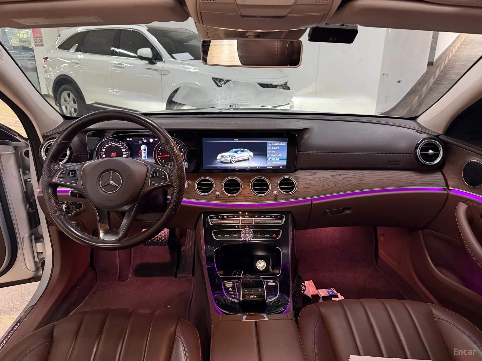 E-Class W213