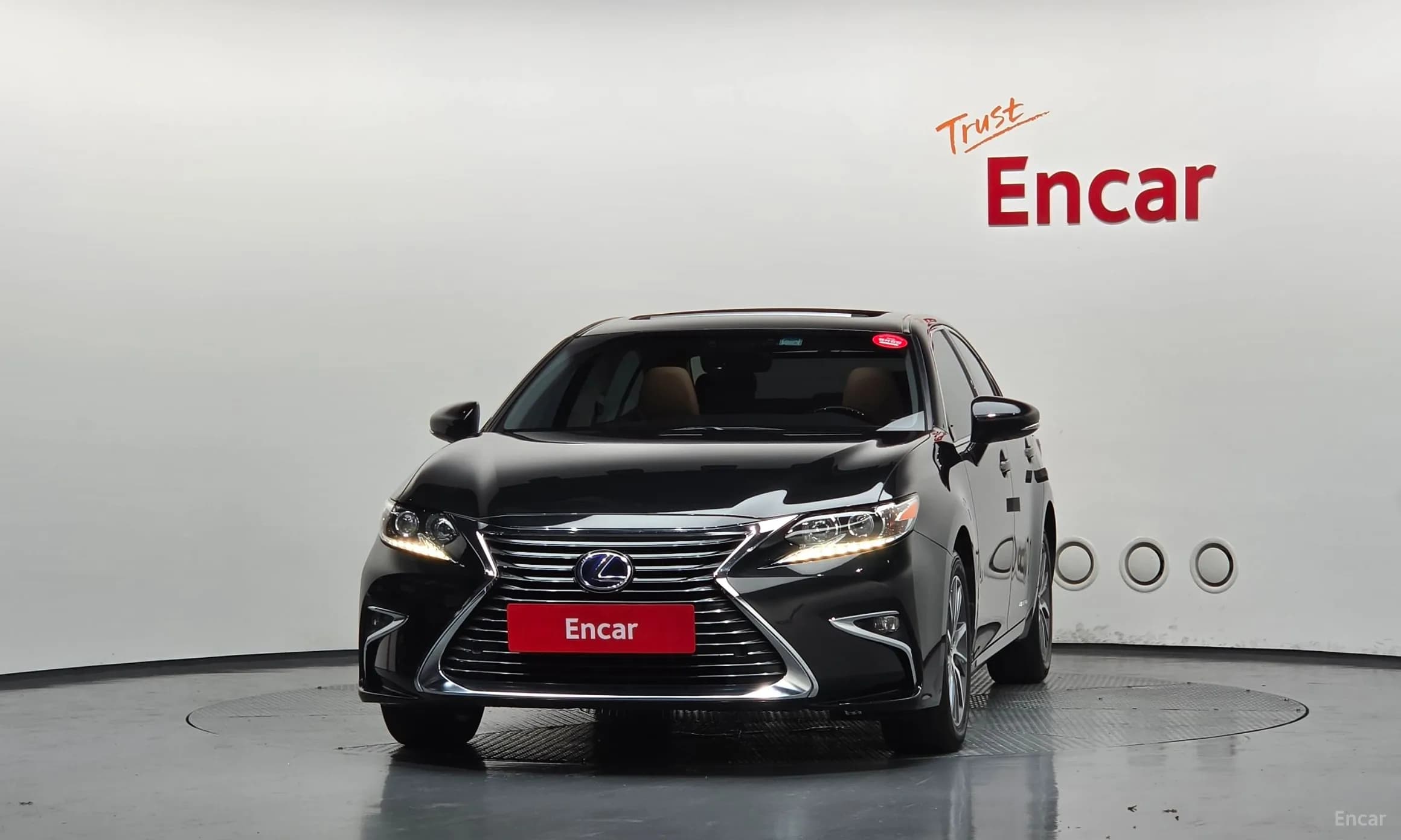 New ES300h