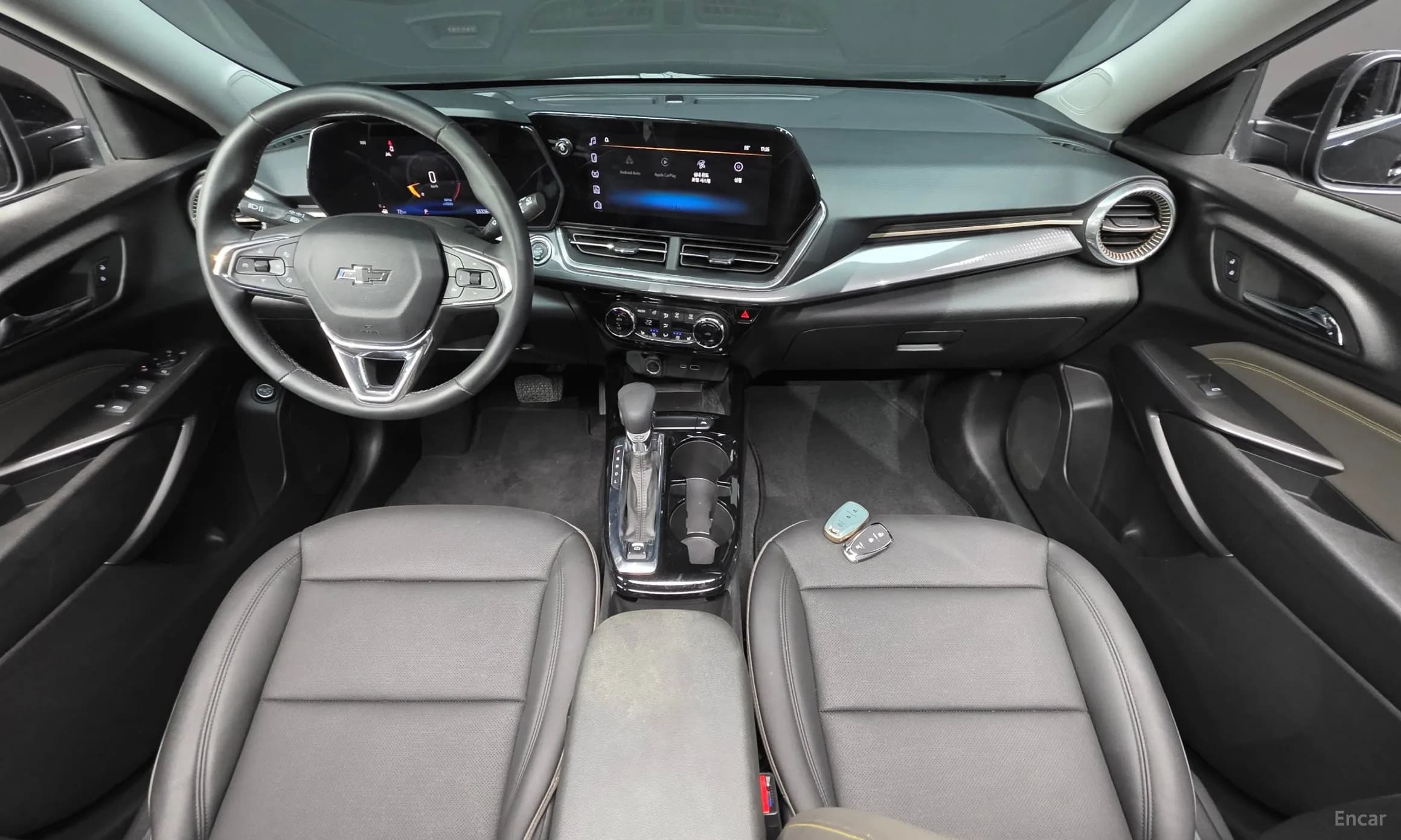 Trax Crossover