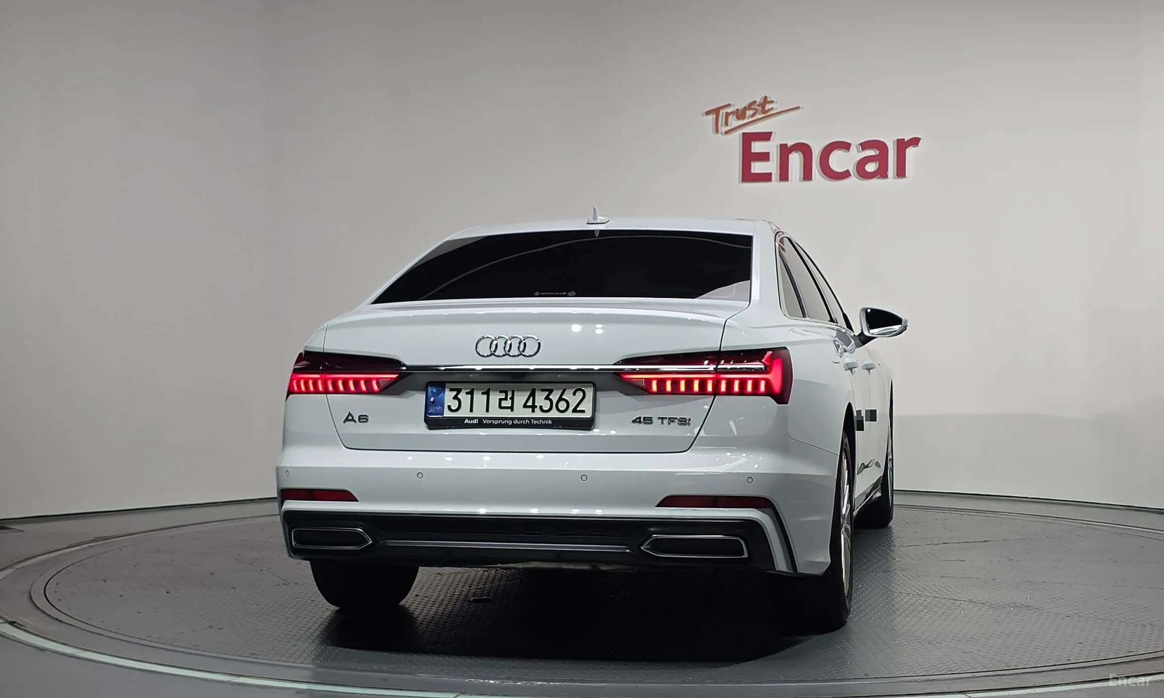 A6 (C8)