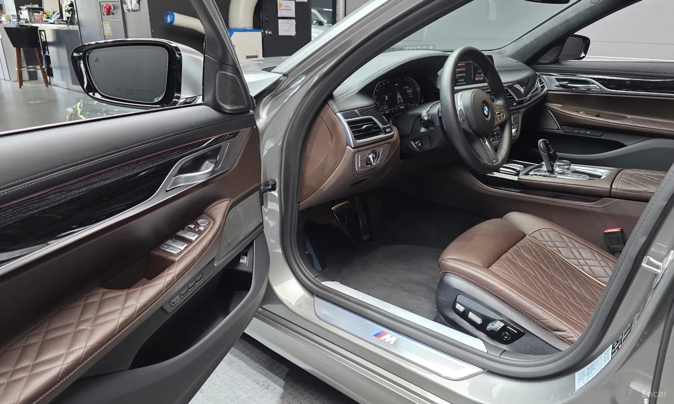 7 Series (G11)