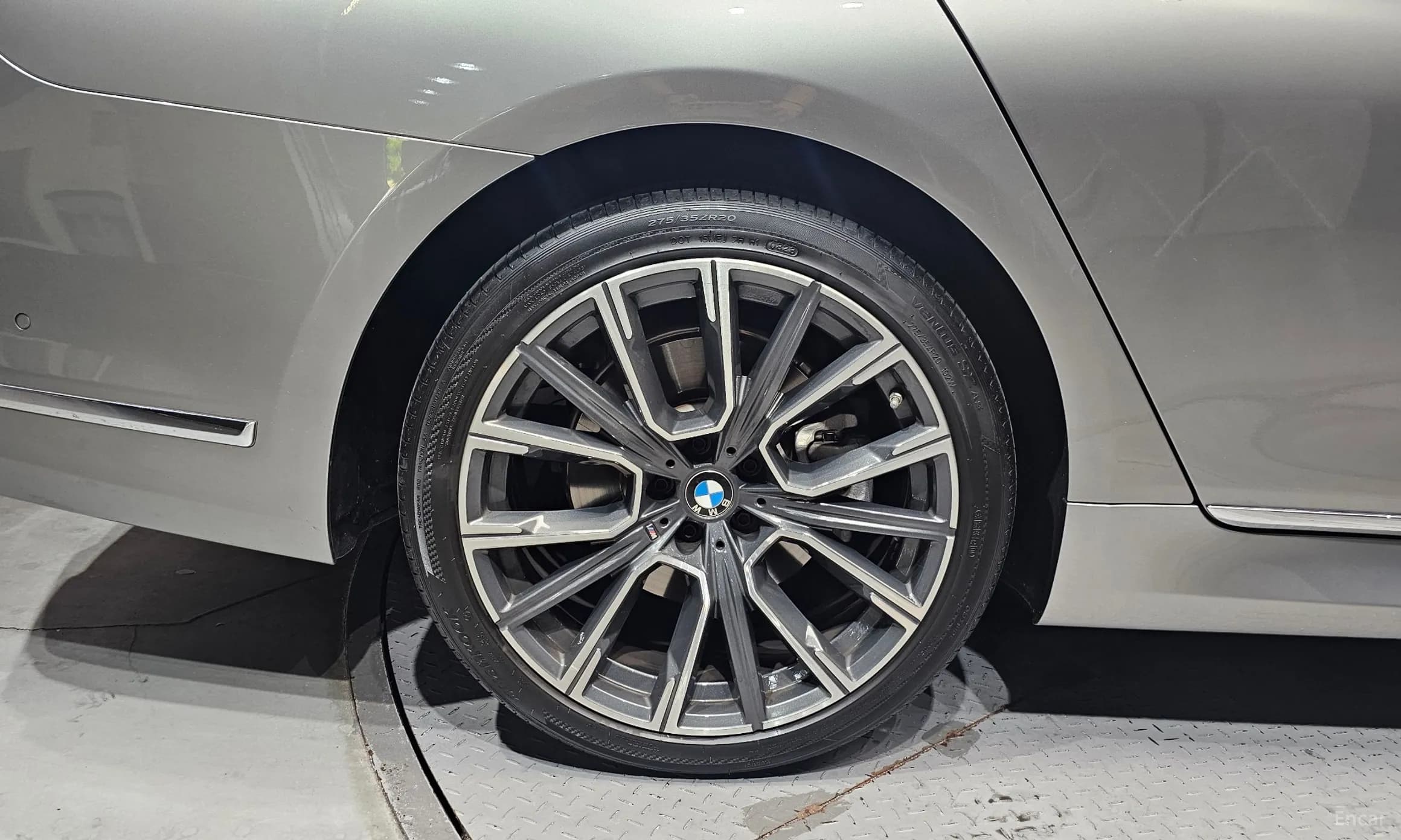 7 Series (G11)