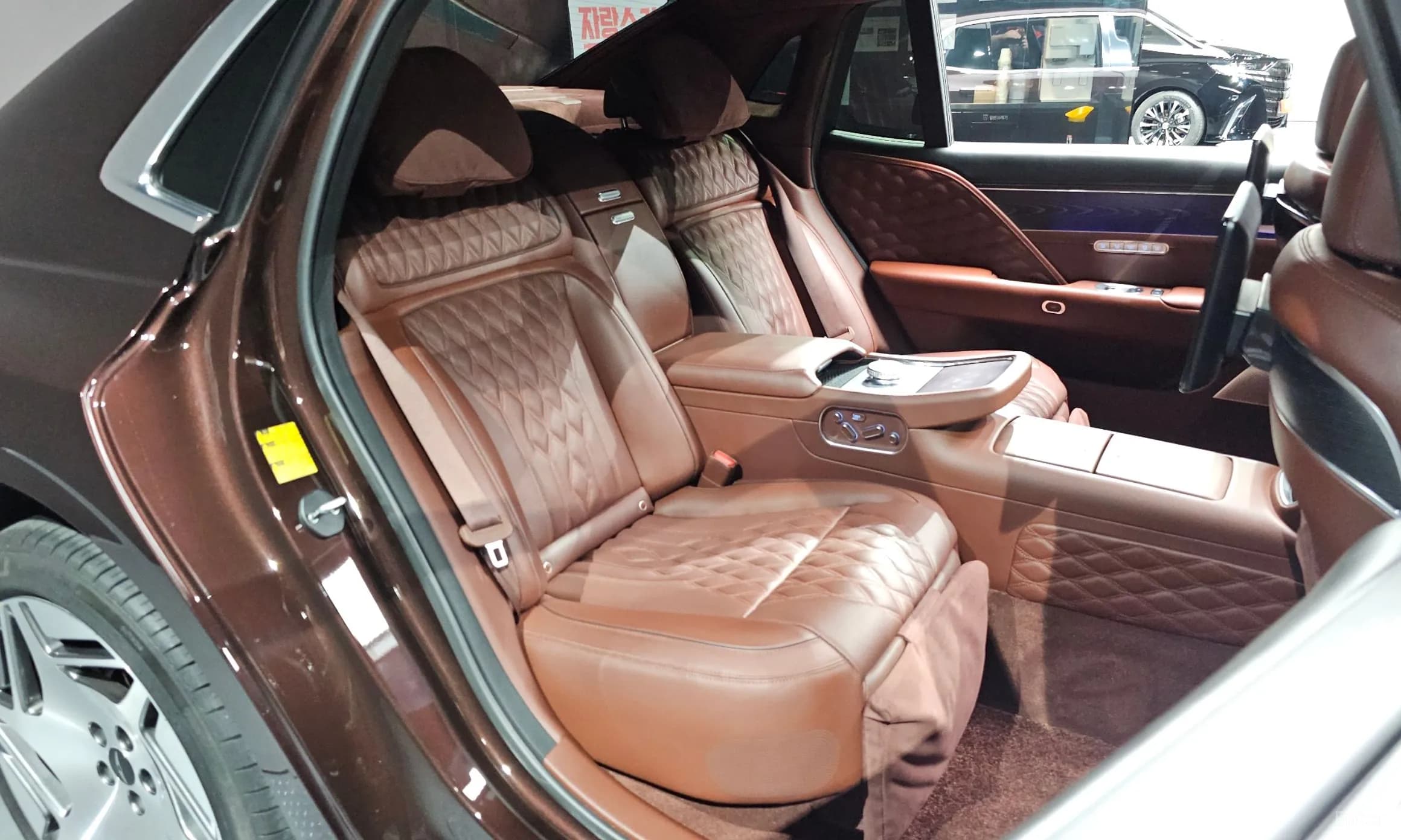 G90 (RS4)
