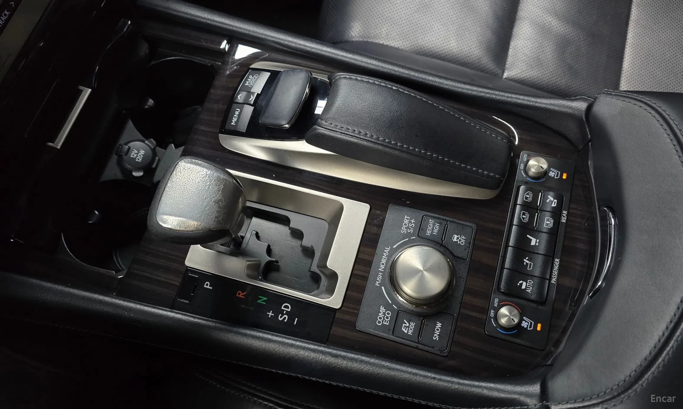 LS600hL