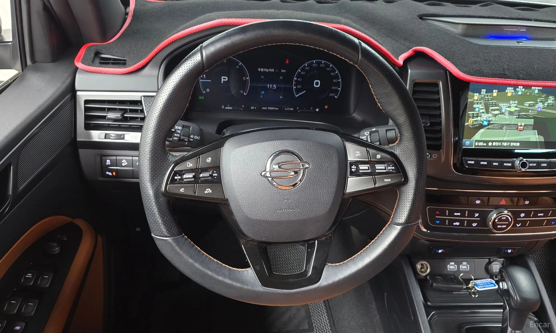 Rexton Sports Khan