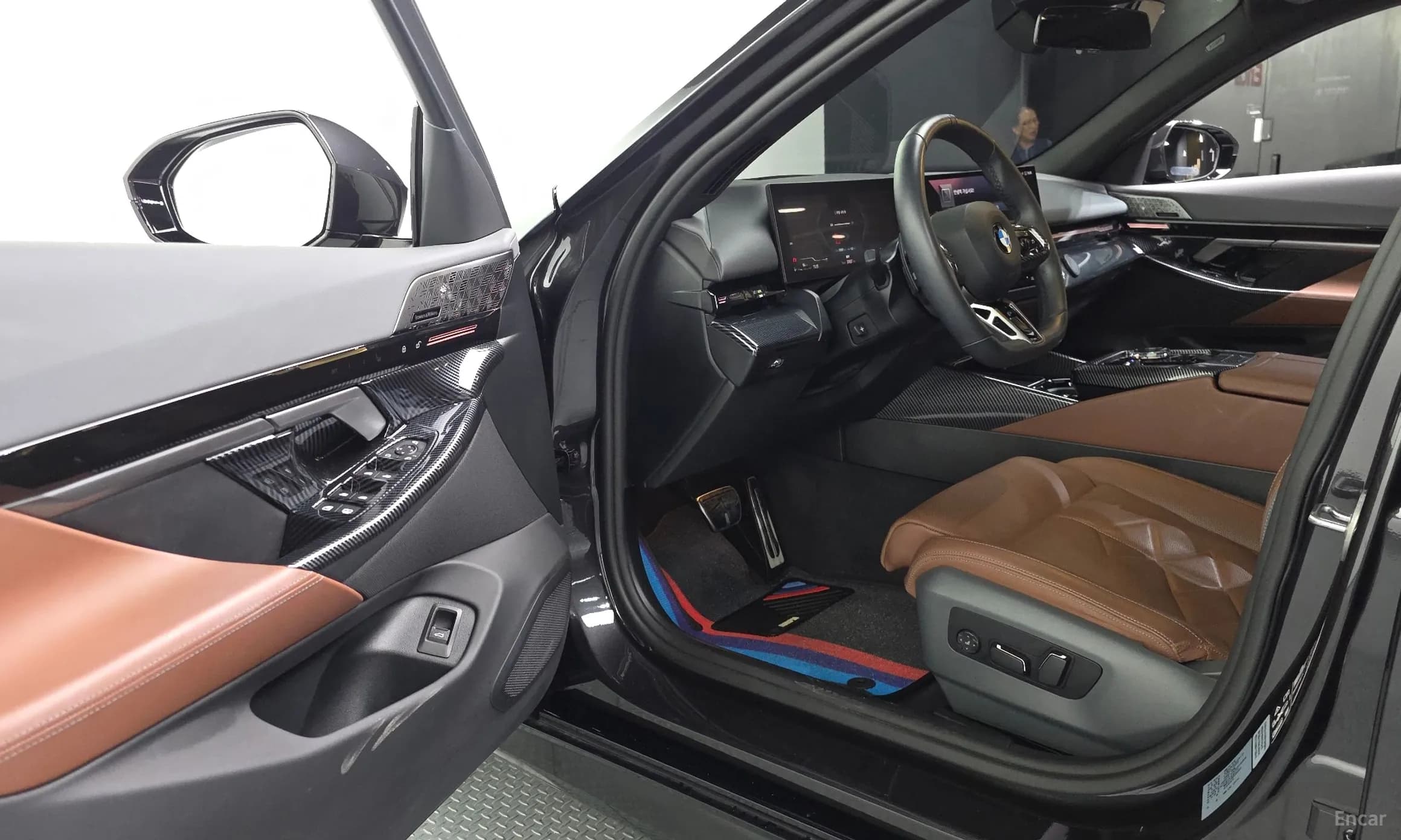 5 Series (G60)