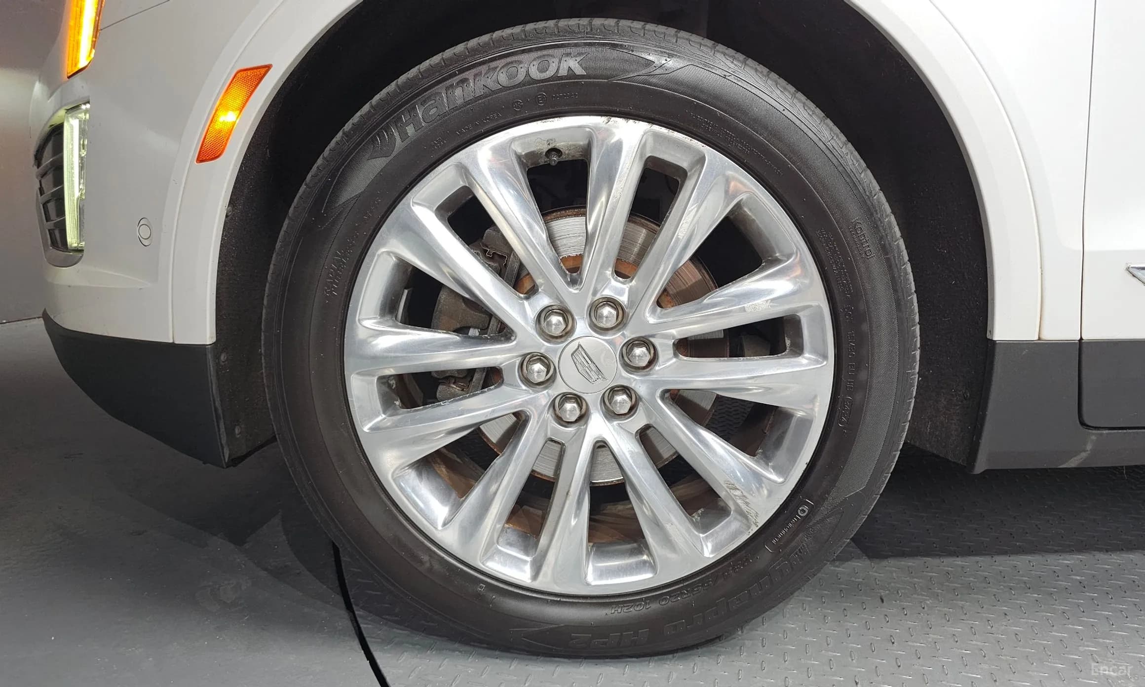 XT5