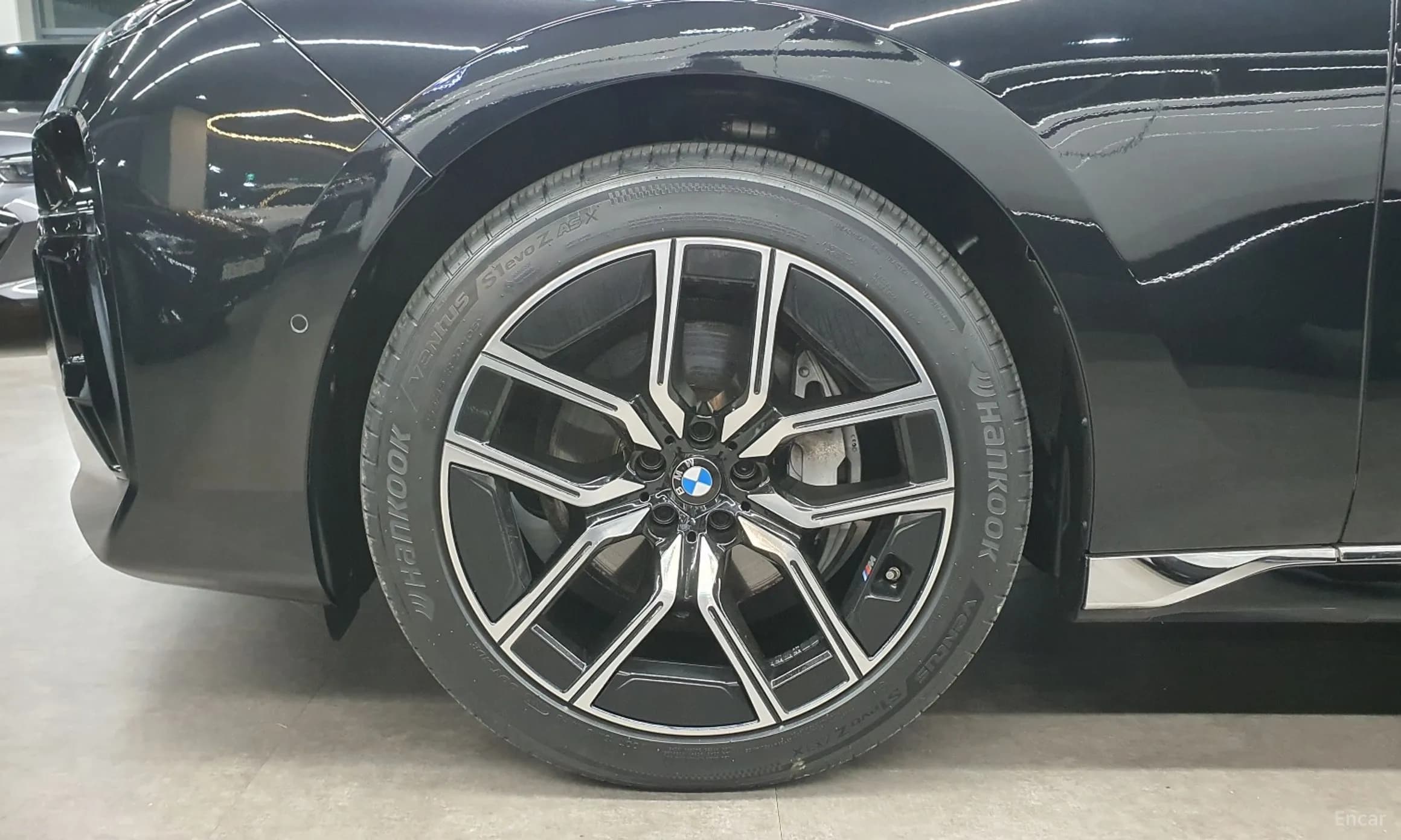 7 Series (G70)