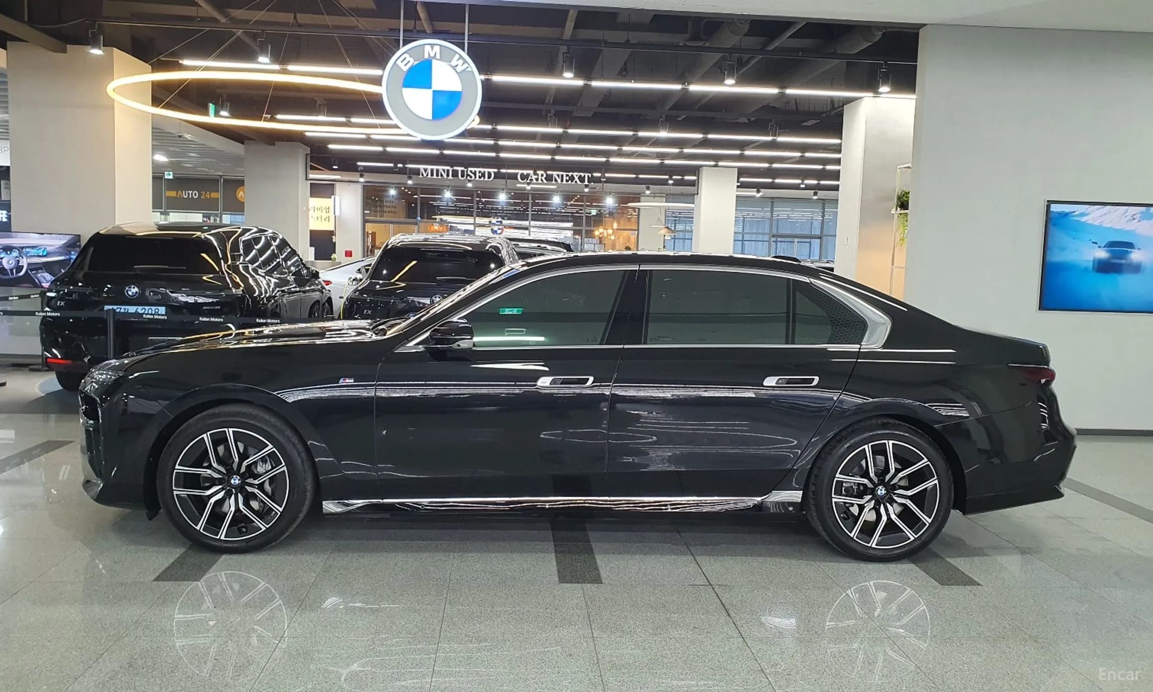 7 Series (G70)