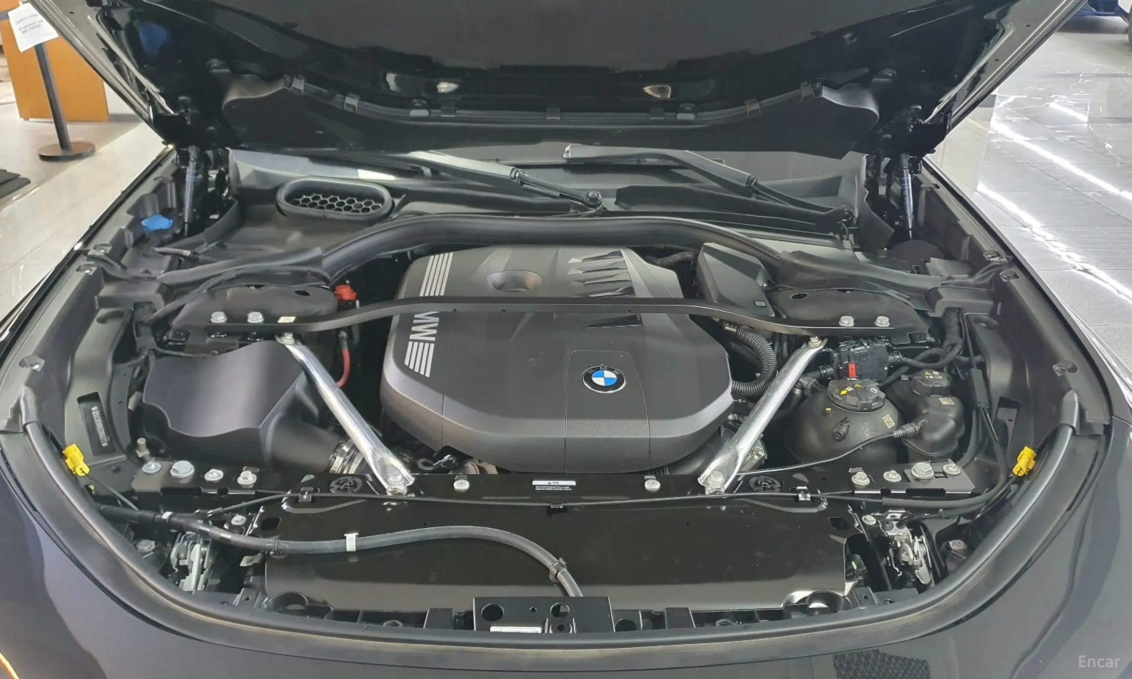 7 Series (G70)