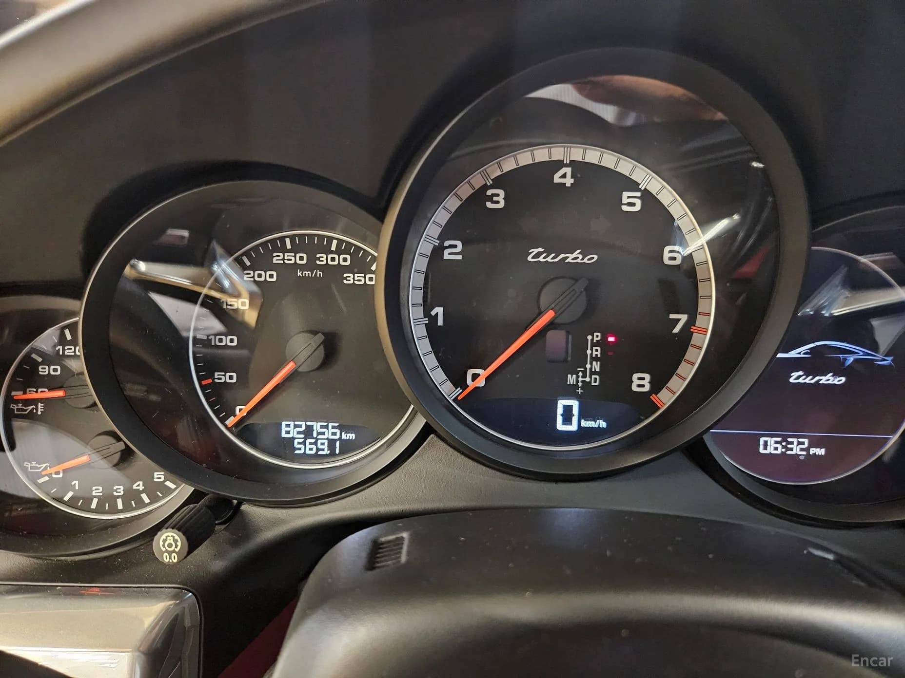 910