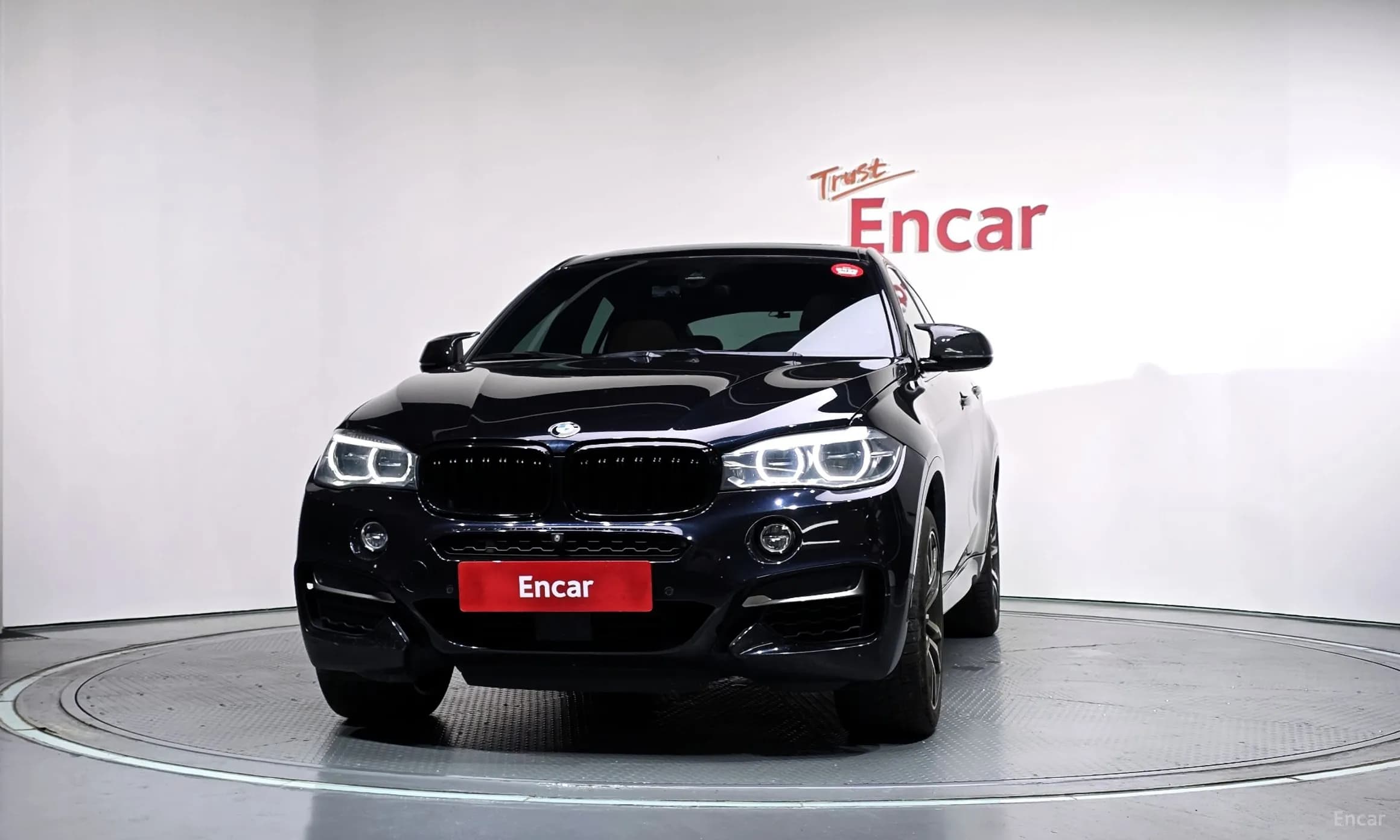 X6 (F16)