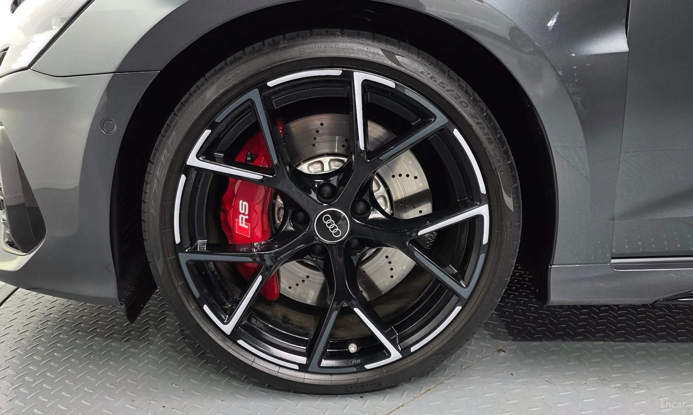 RS3 (8Y)