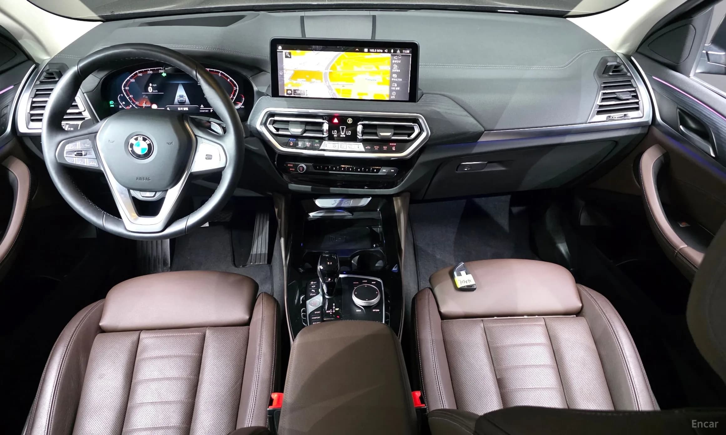 X4 (G02)