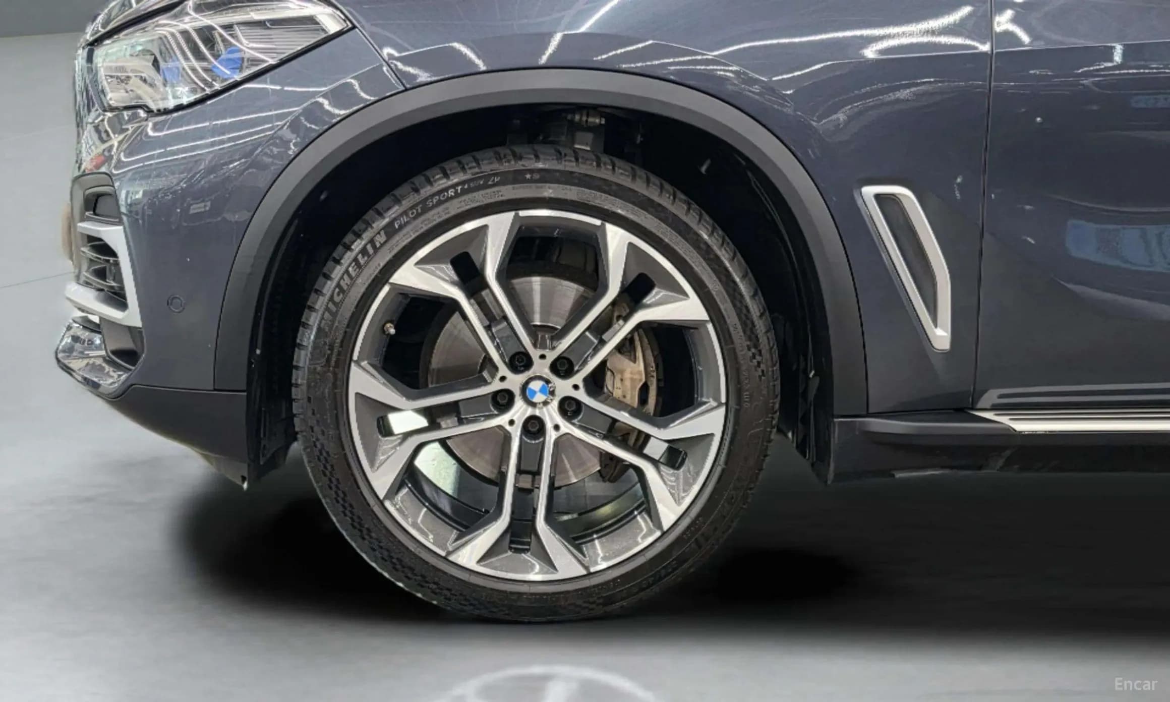 X5 (G05)