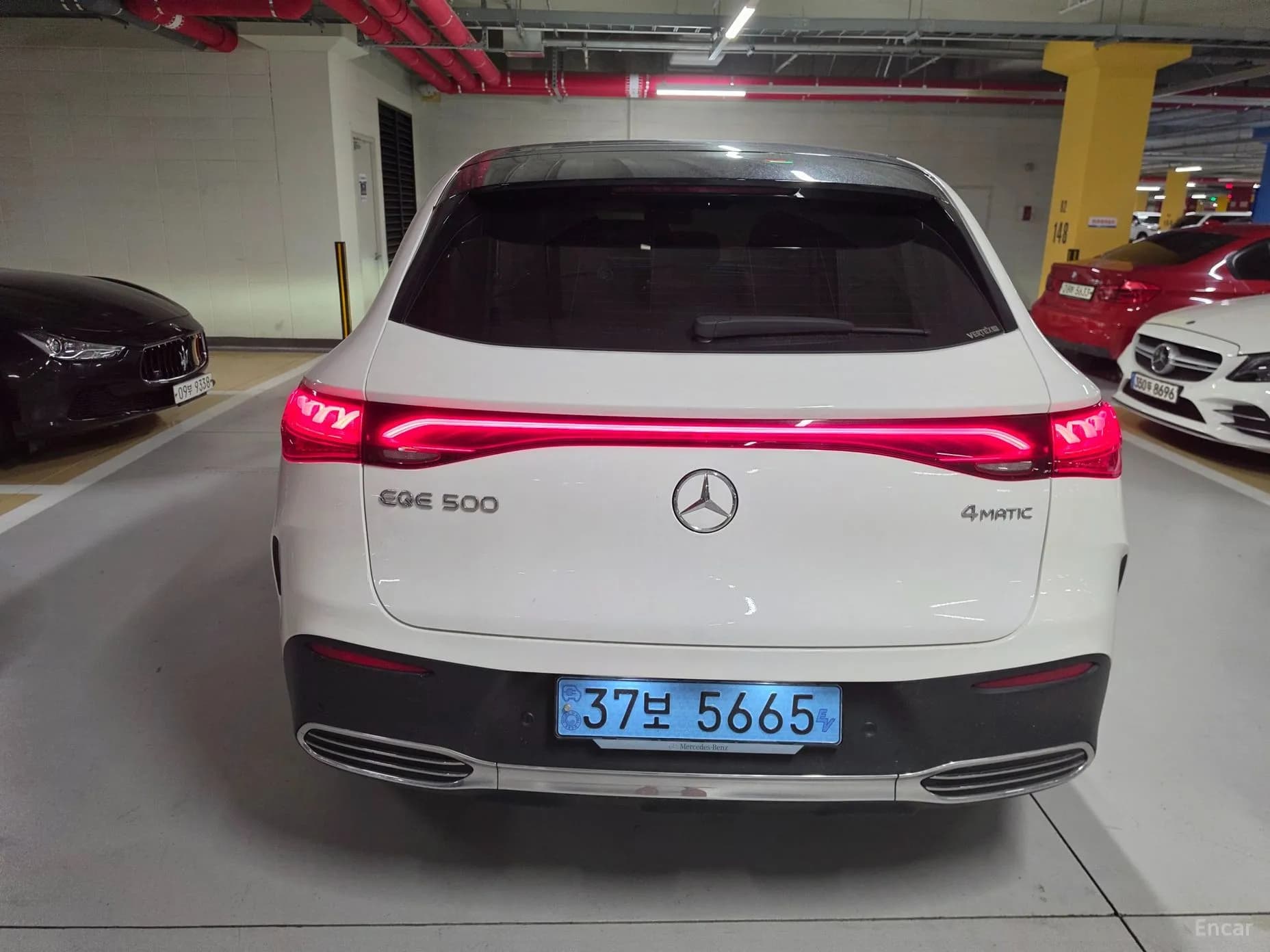 EQE SUV X294
