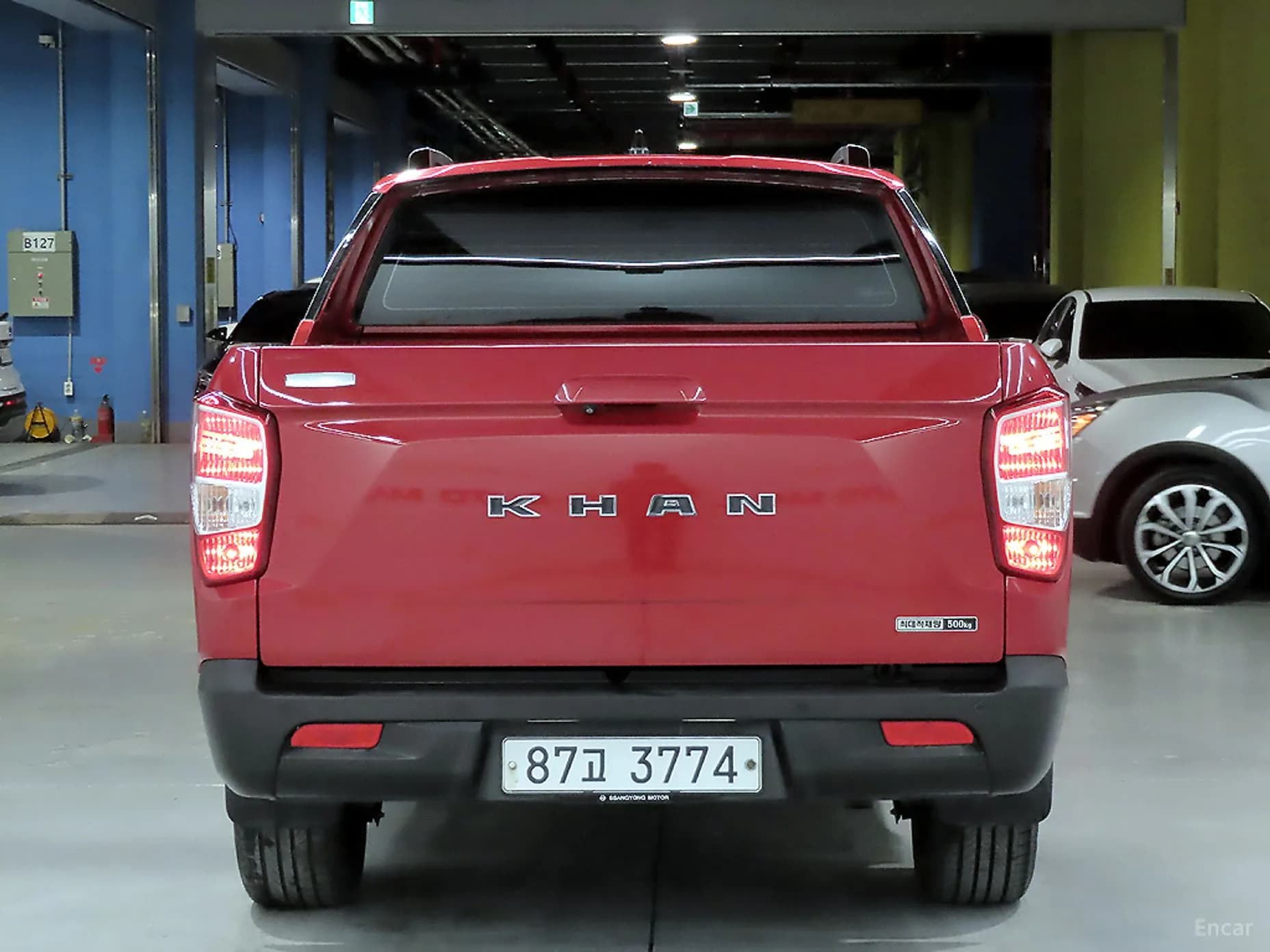 Rexton Sports Khan
