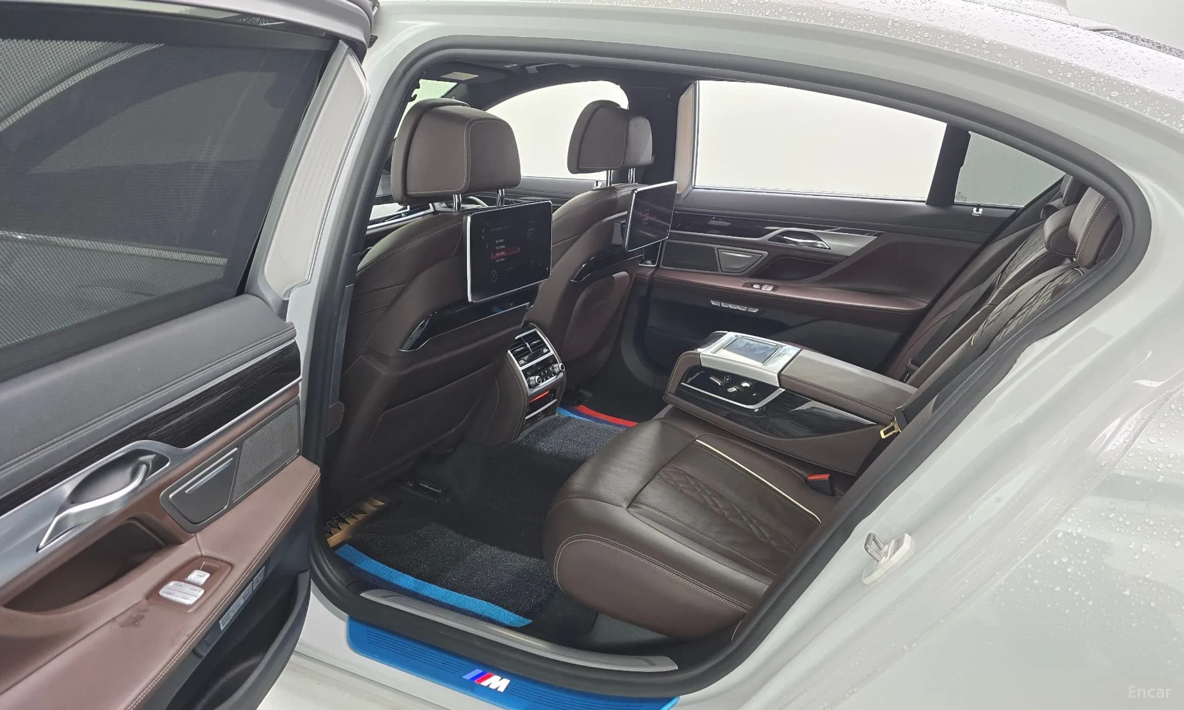 7 Series (G11)