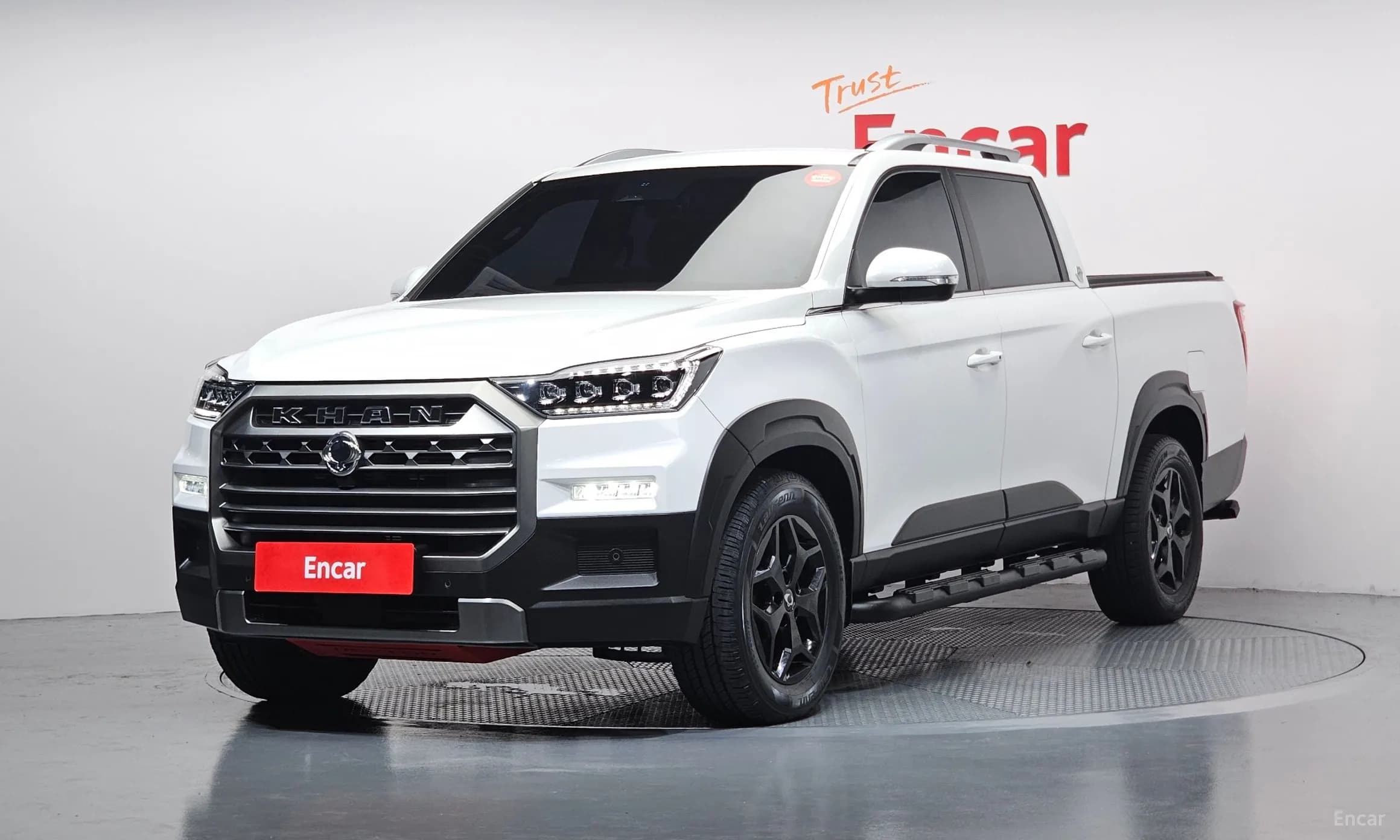 Rexton Sports Khan