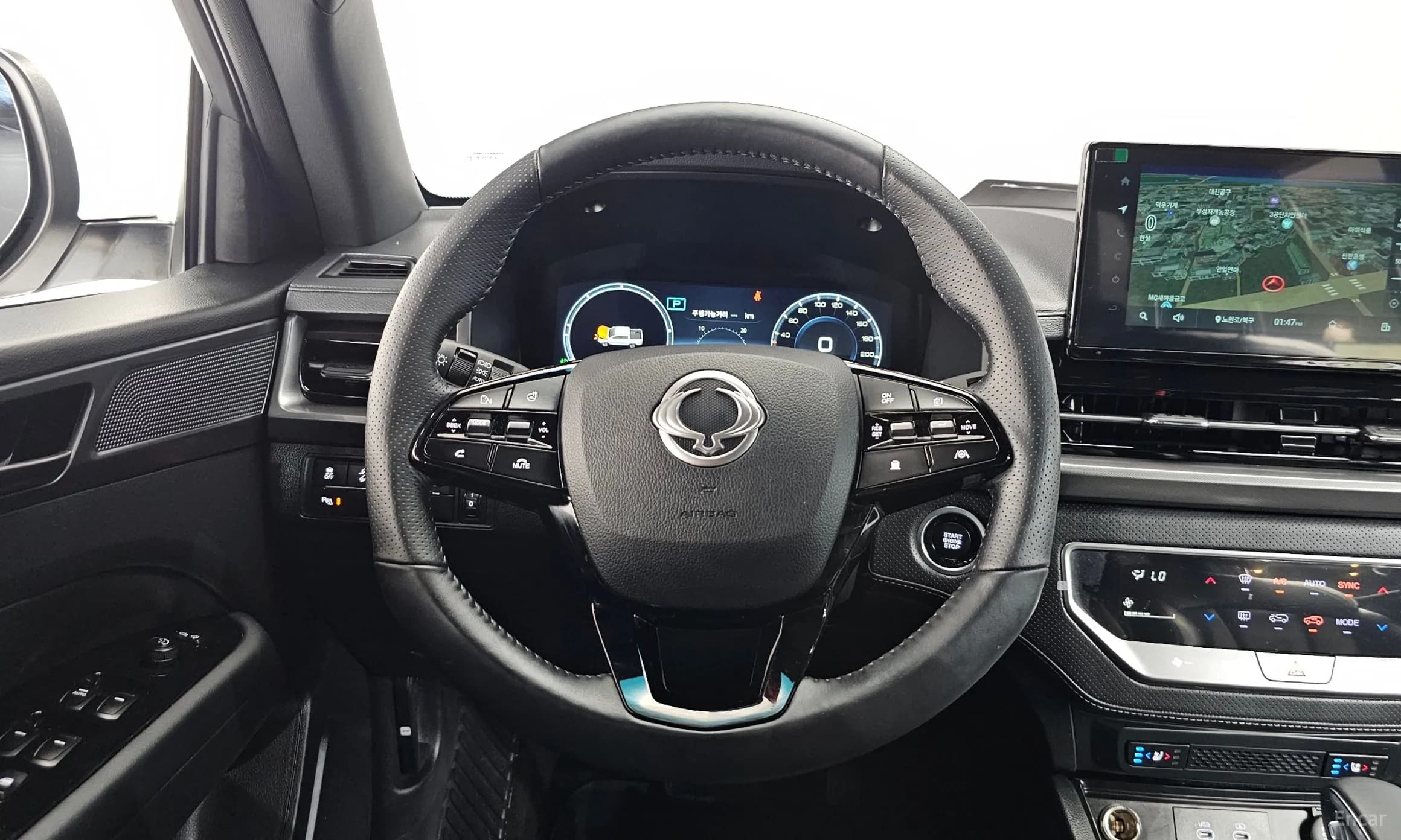 Rexton Sports Khan