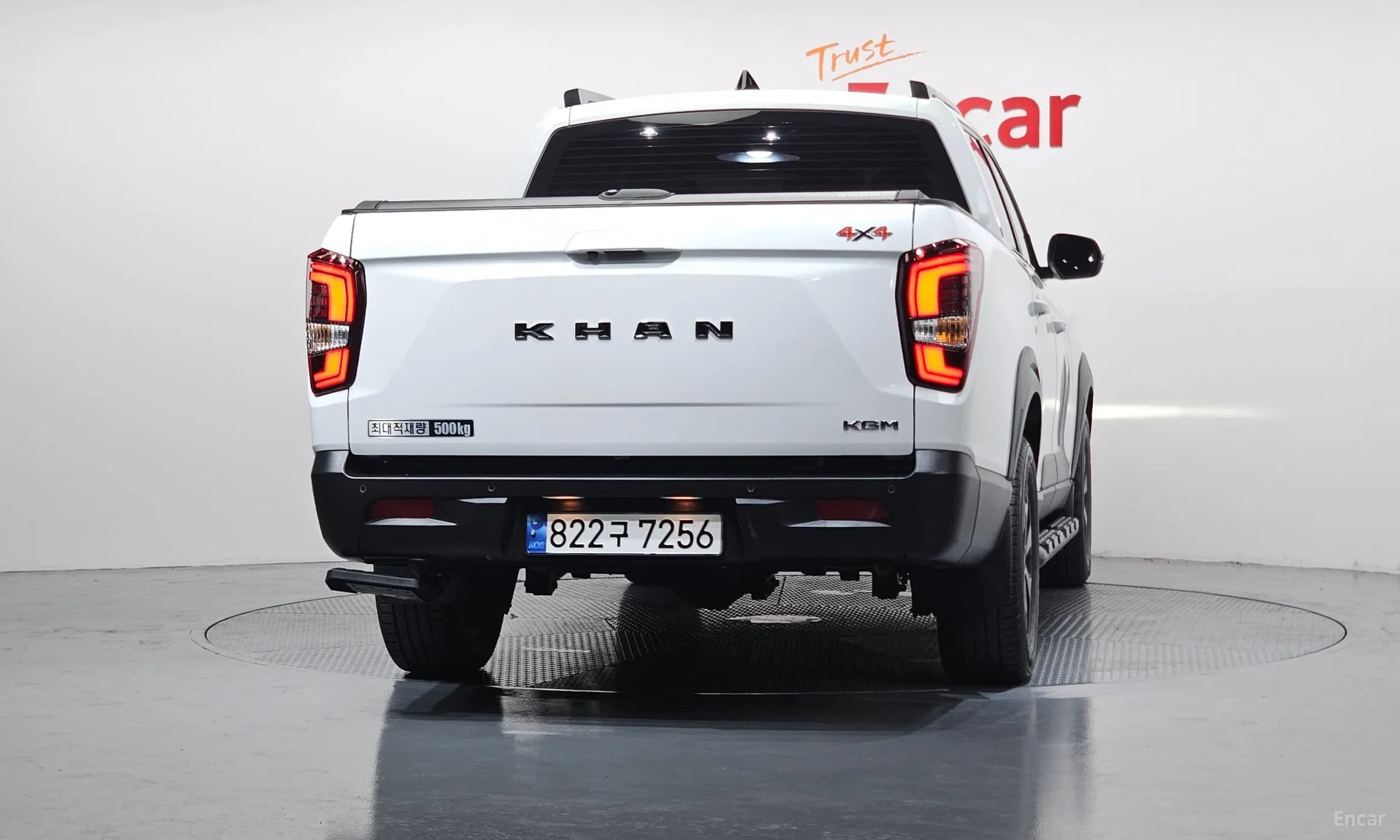 Rexton Sports Khan
