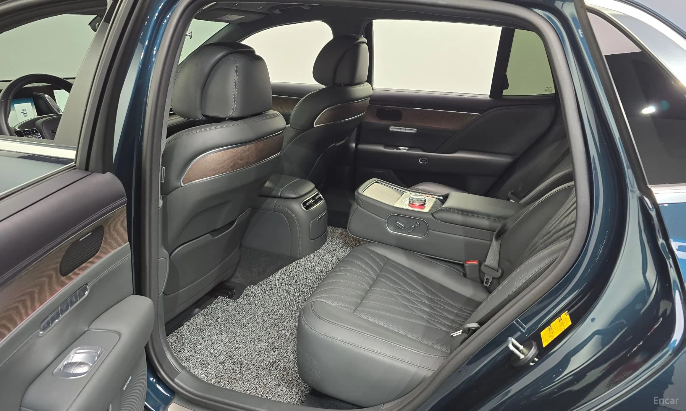 G90 (RS4)