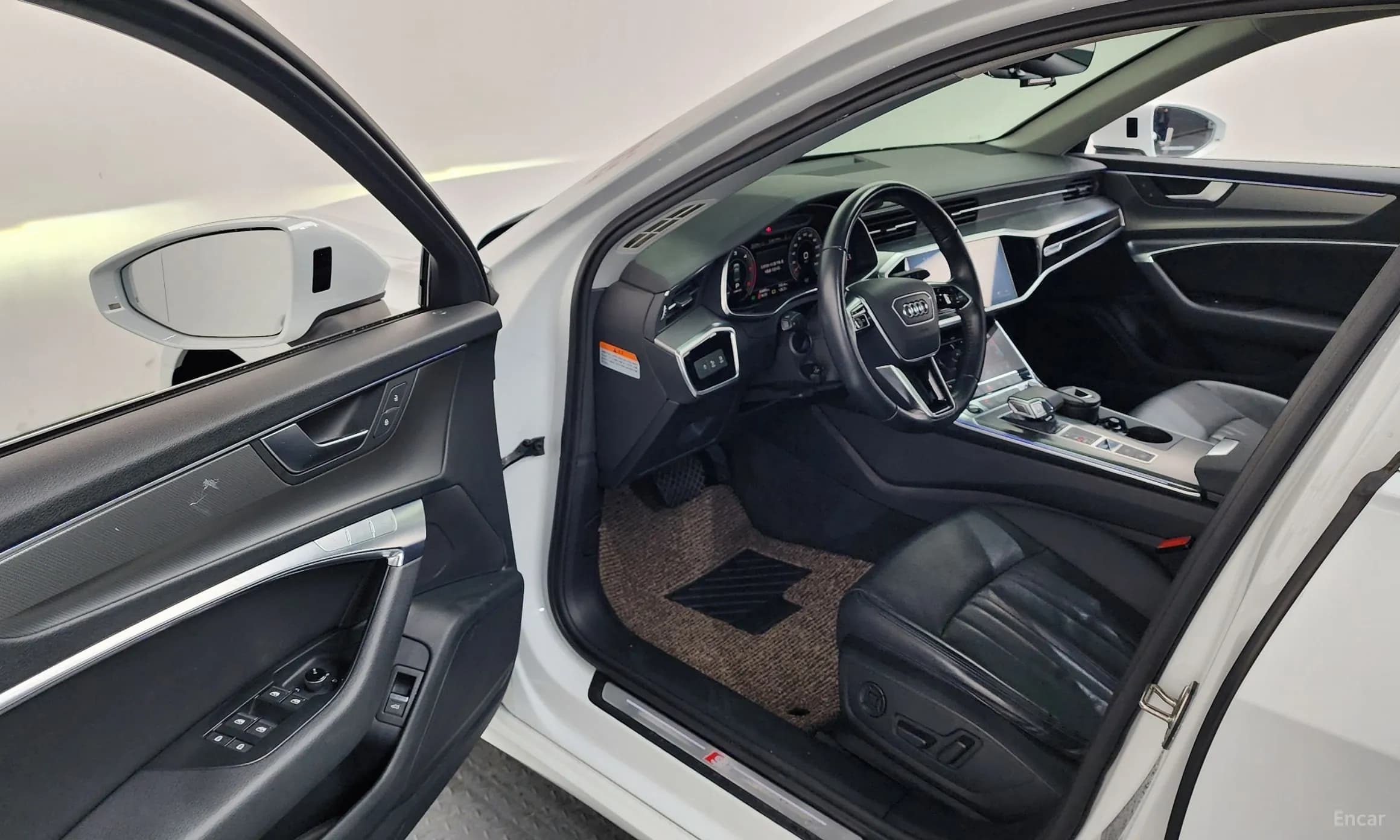 A6 (C8)