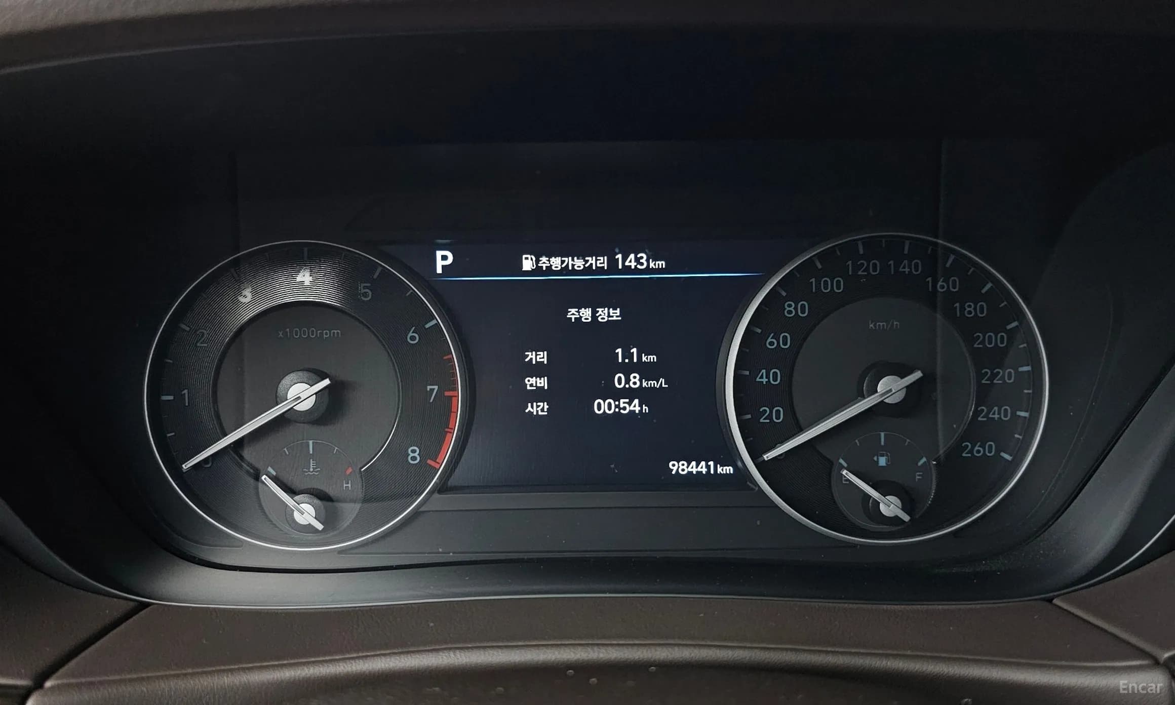 G90