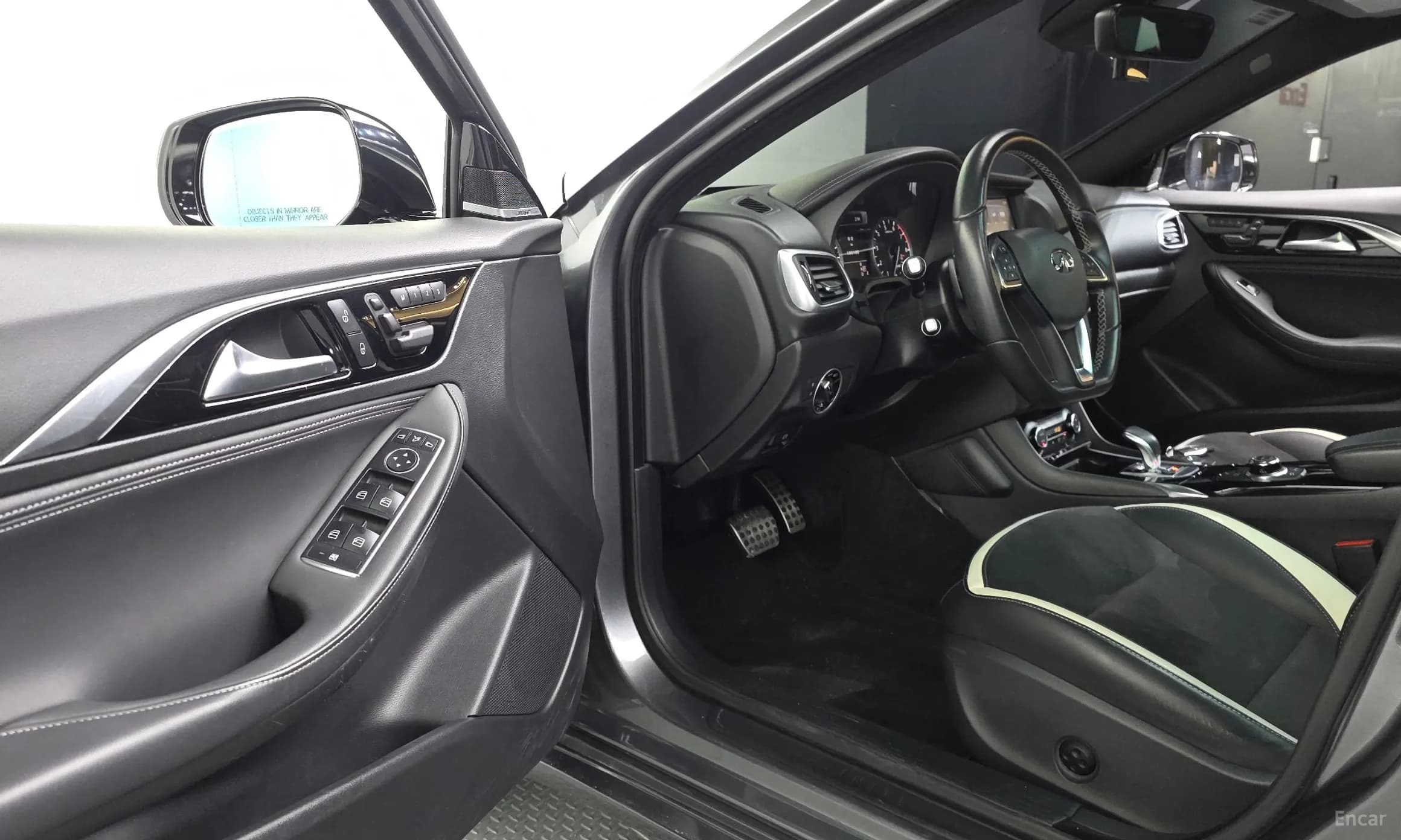 Q30