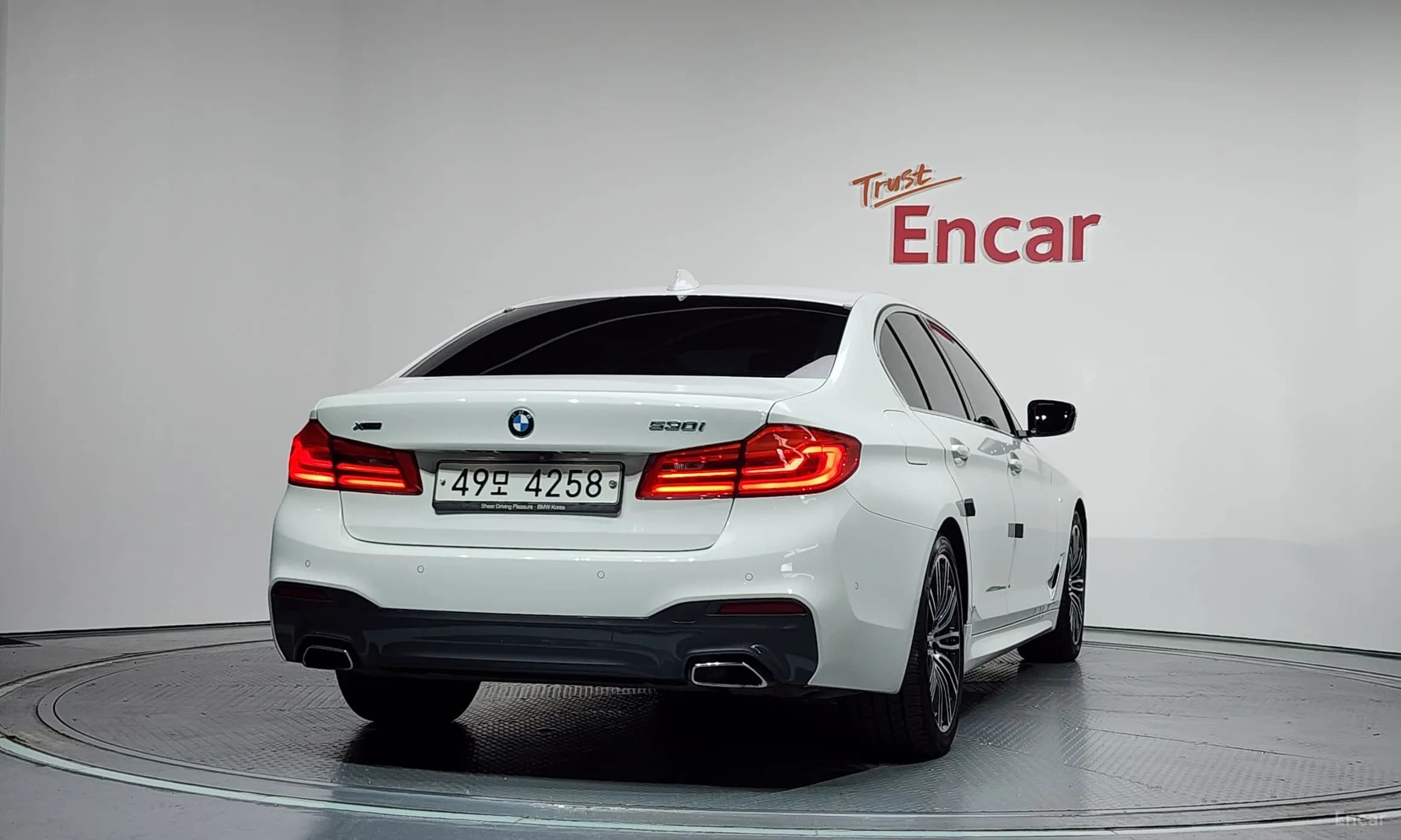 5 Series (G30)