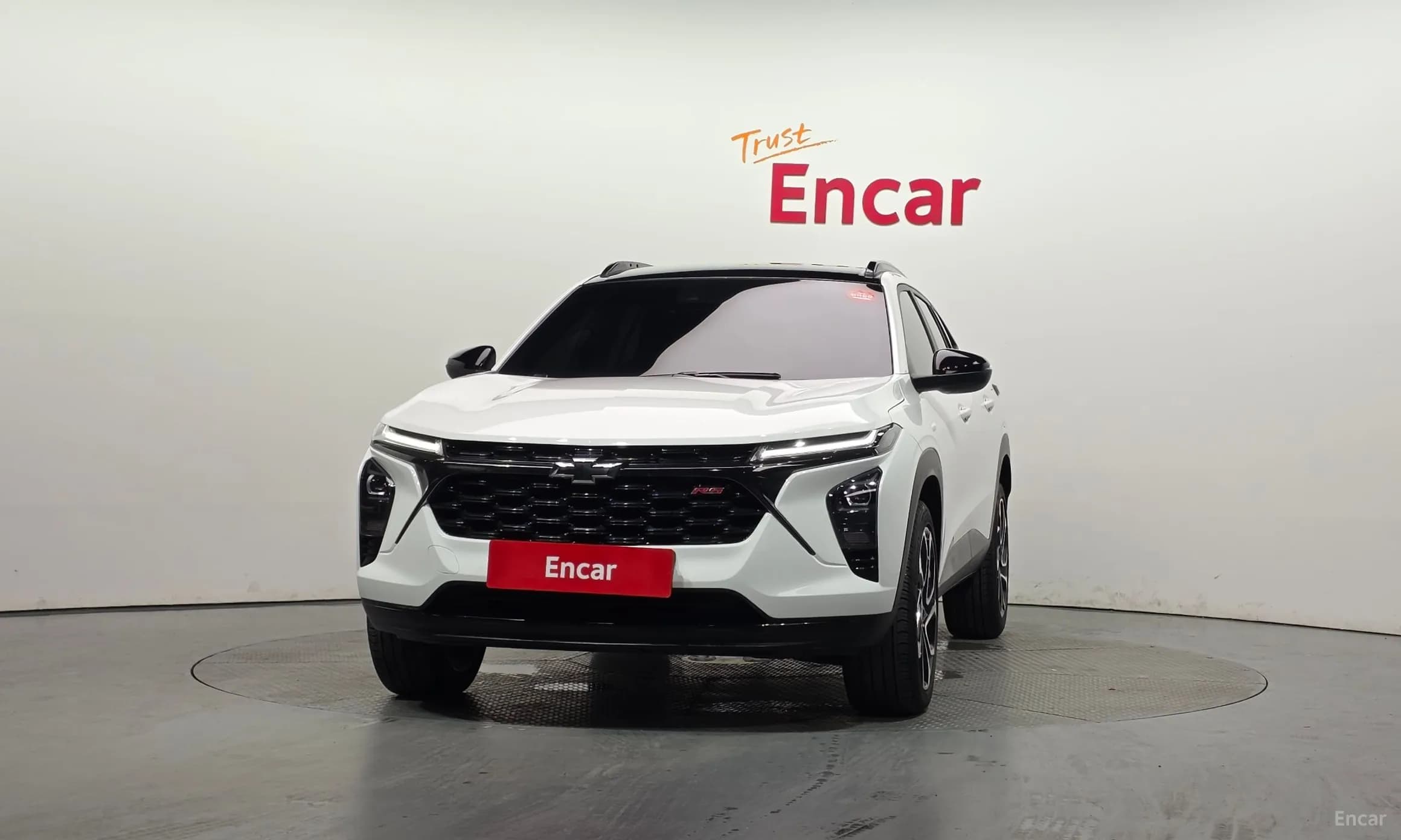Trax Crossover